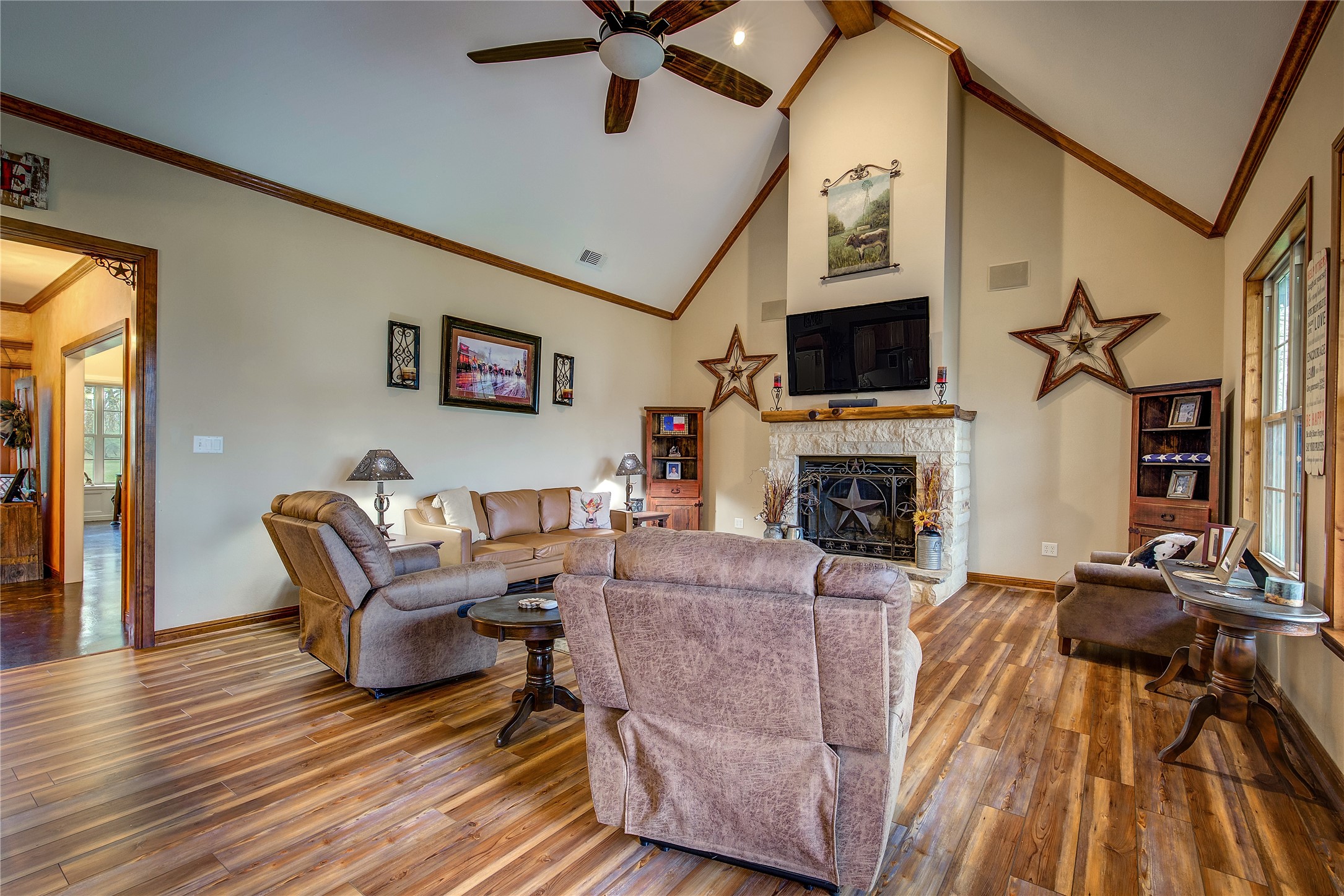 811 Rs County Road 4250 Point TX 75472