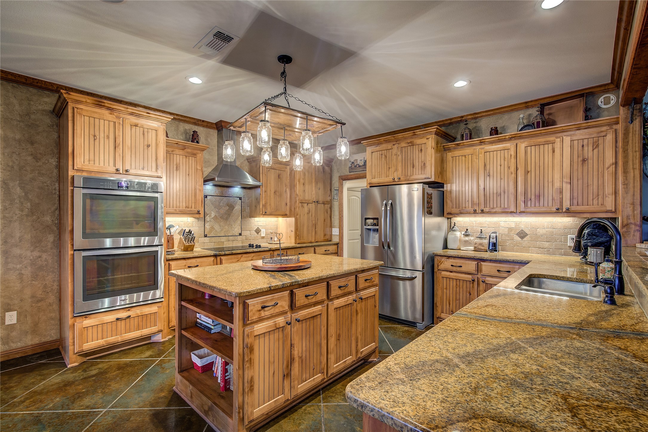 811 Rs County Road 4250 Point TX 75472