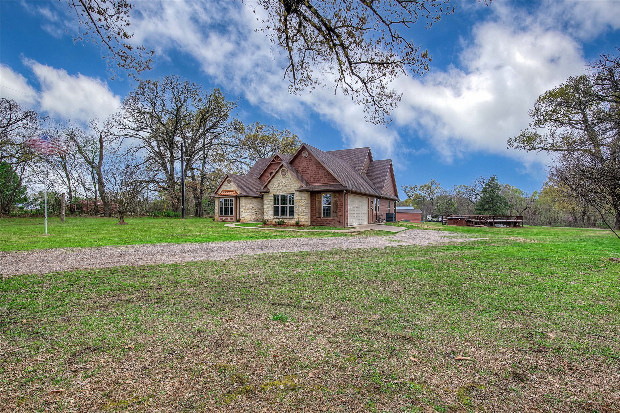 811 Rs County Road 4250 Point TX 75472
