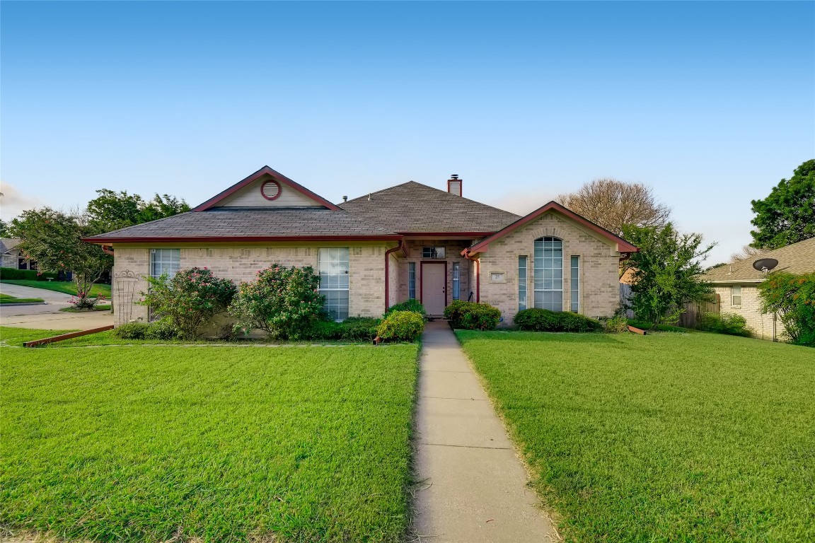 25 Connecticut Avenue Midlothian TX 76065