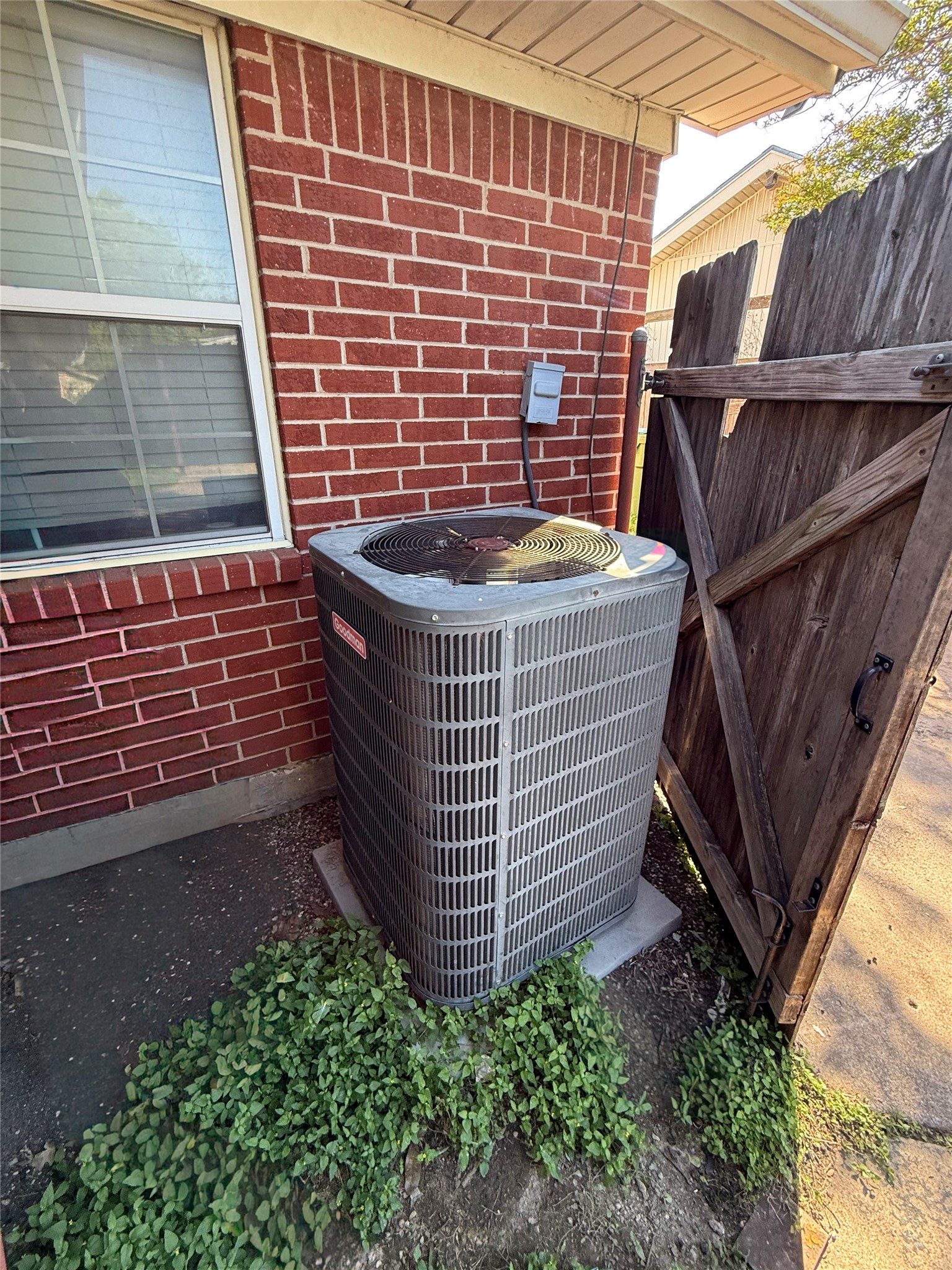 612 N 59th Street Waco TX 76710