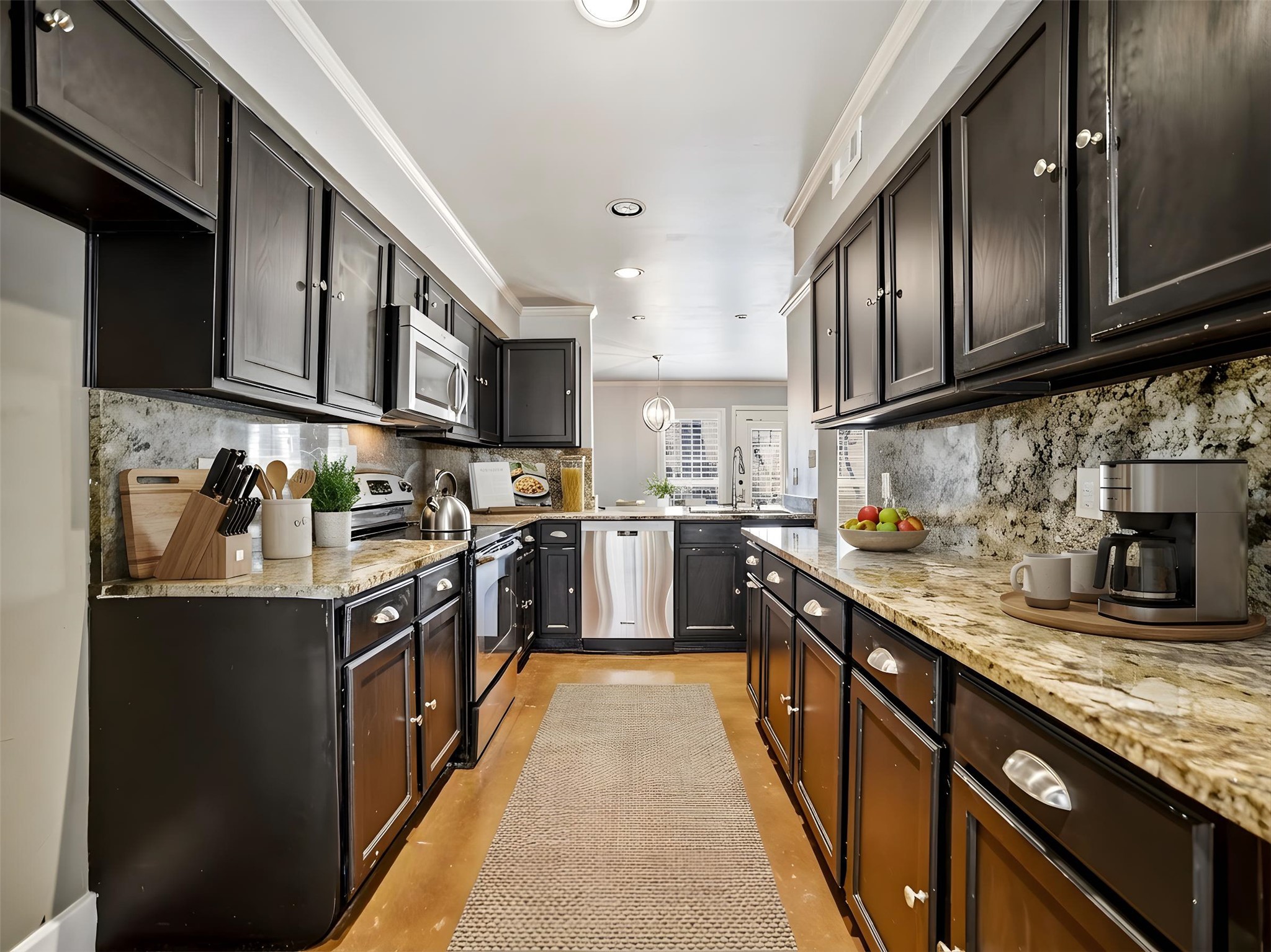 8503 Coppertowne Lane Dallas TX 75243