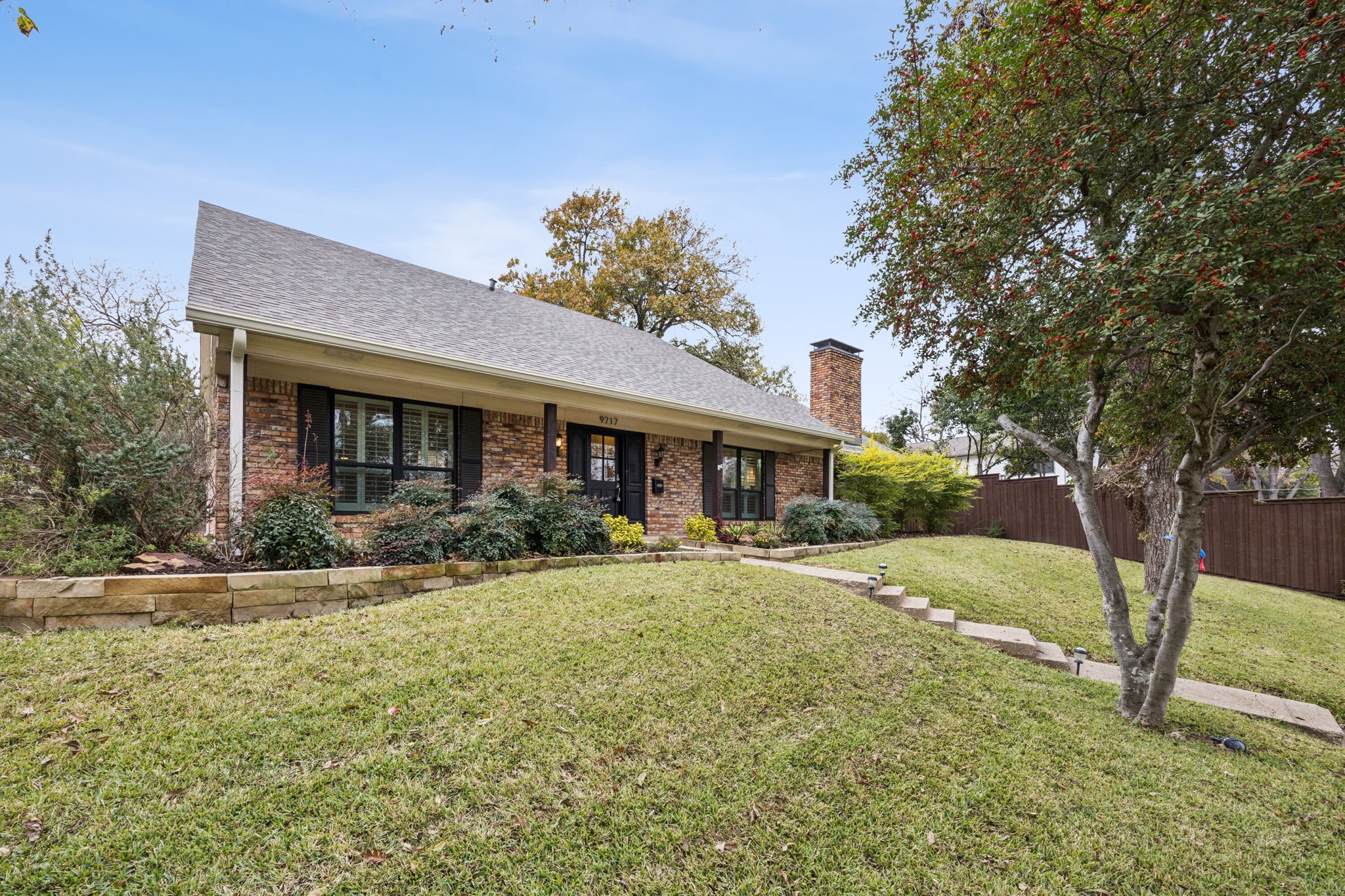 9717 Ravensway Drive Dallas TX 75238