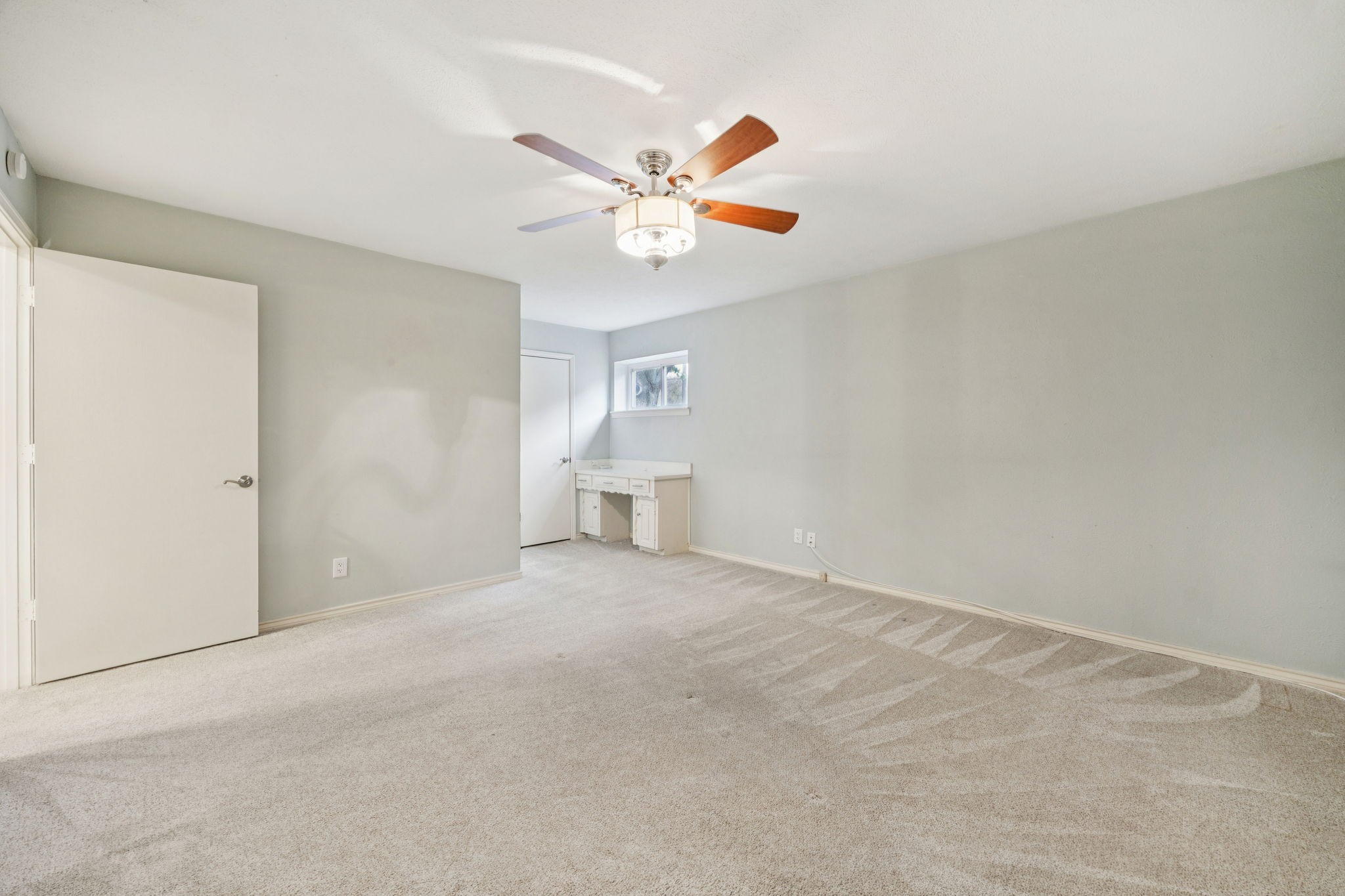 9717 Ravensway Drive Dallas TX 75238