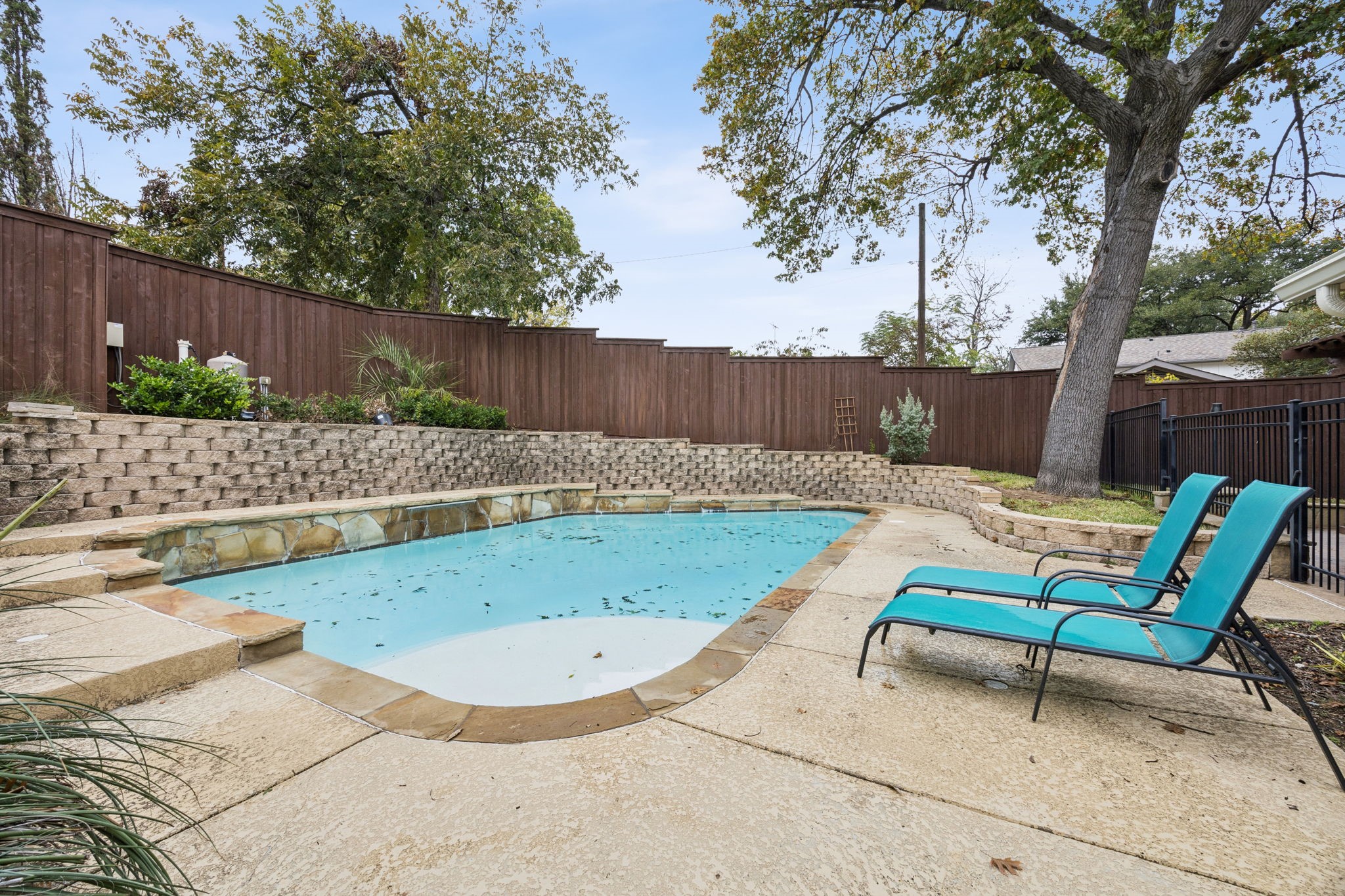 9717 Ravensway Drive Dallas TX 75238