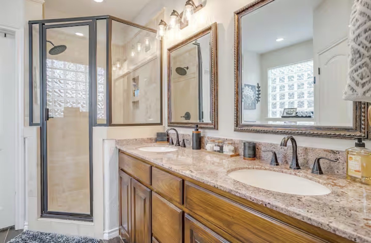 2600 River Ridge Granbury TX 76048