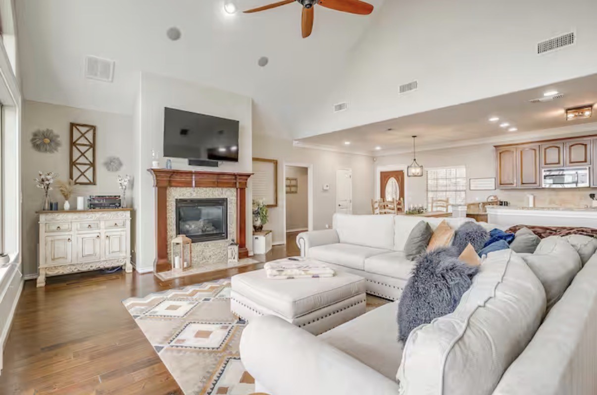 2600 River Ridge Granbury TX 76048