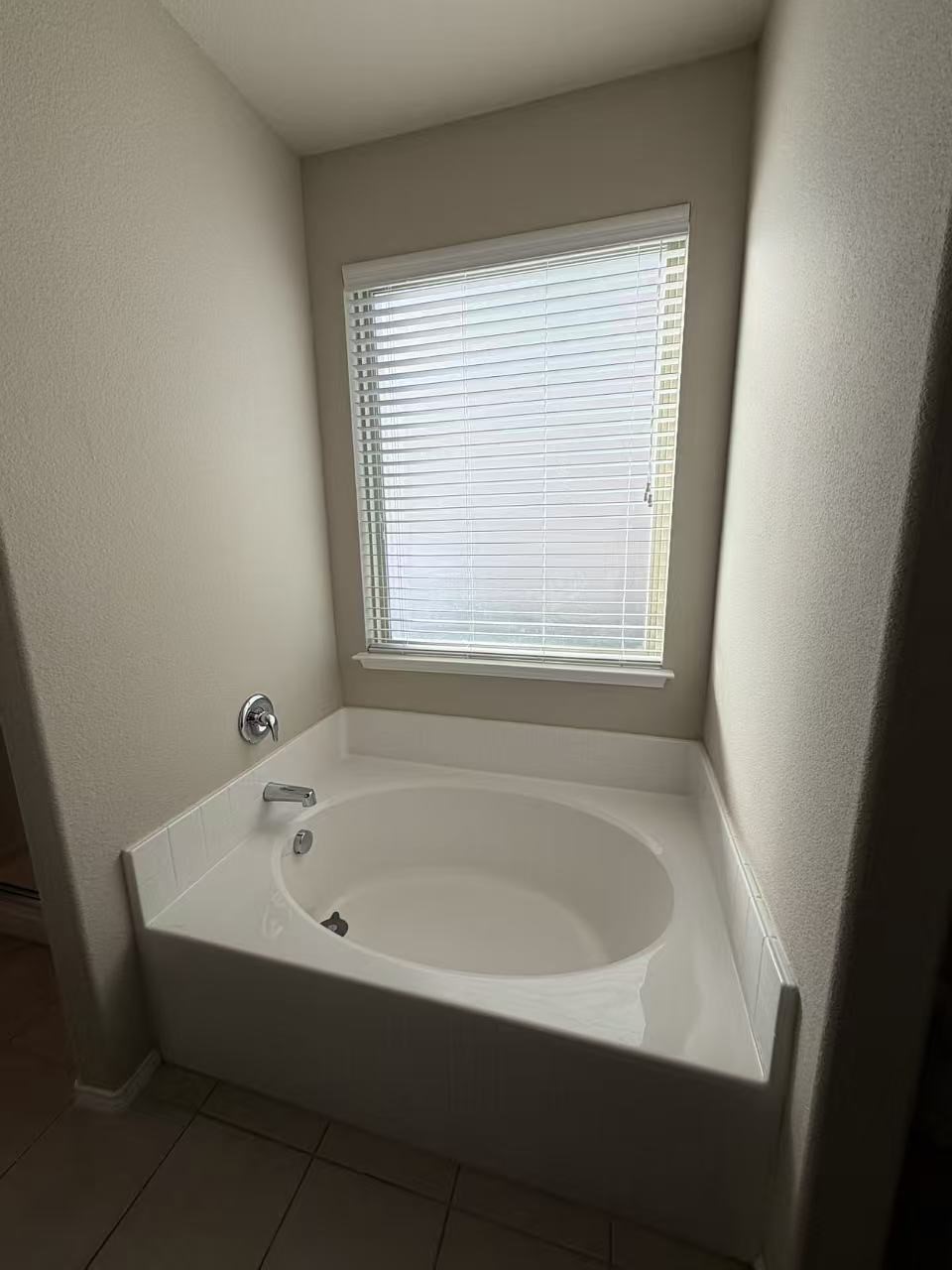 725 Hartsfield Aubrey TX 76227