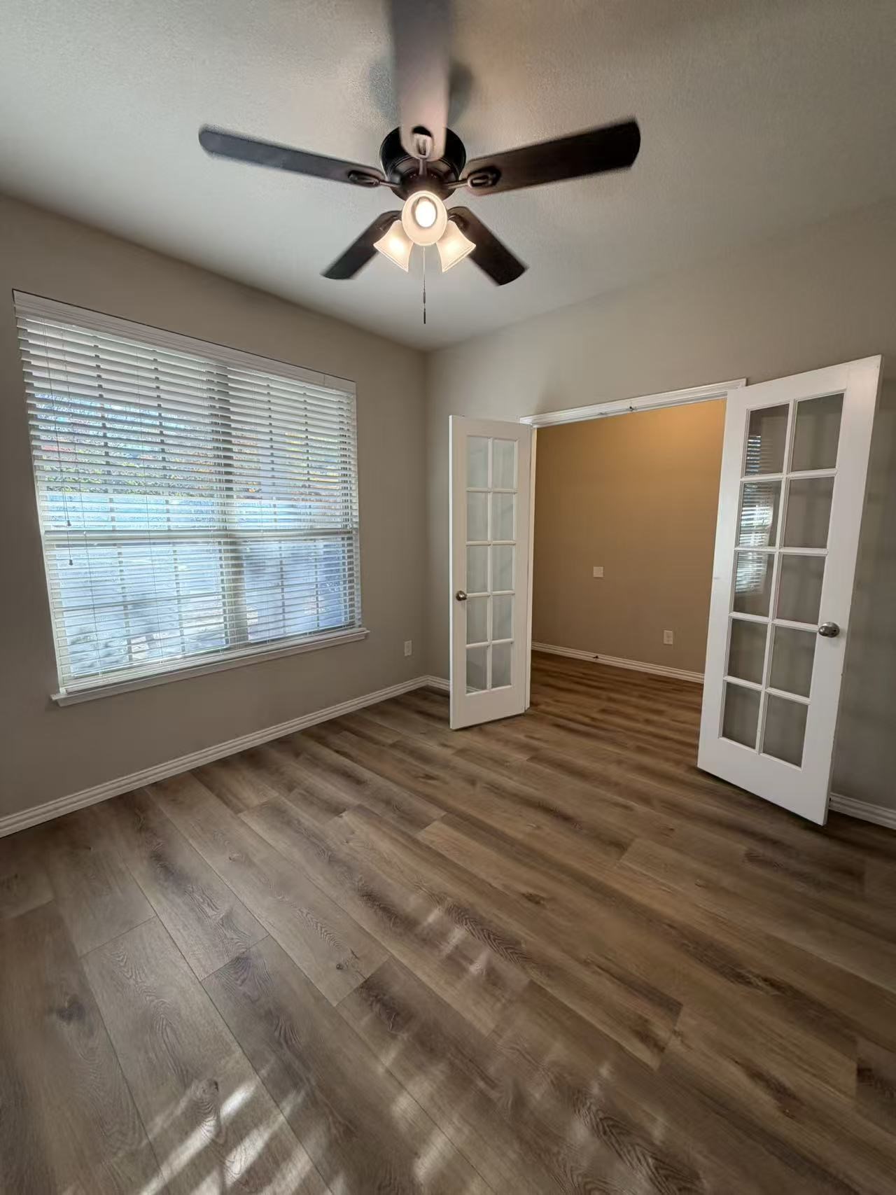 725 Hartsfield Aubrey TX 76227