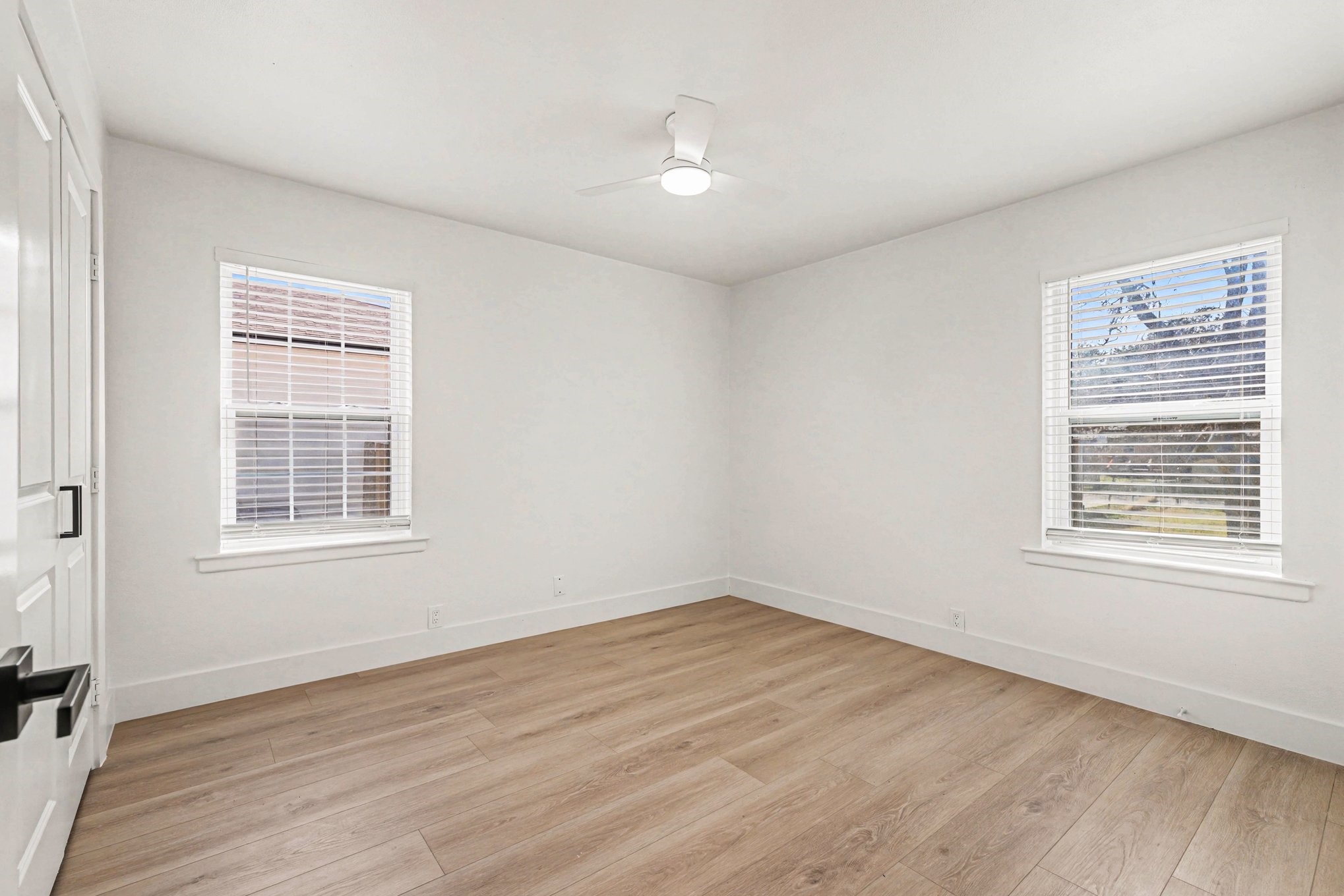 1010 Noble Avenue Carrollton TX 75006