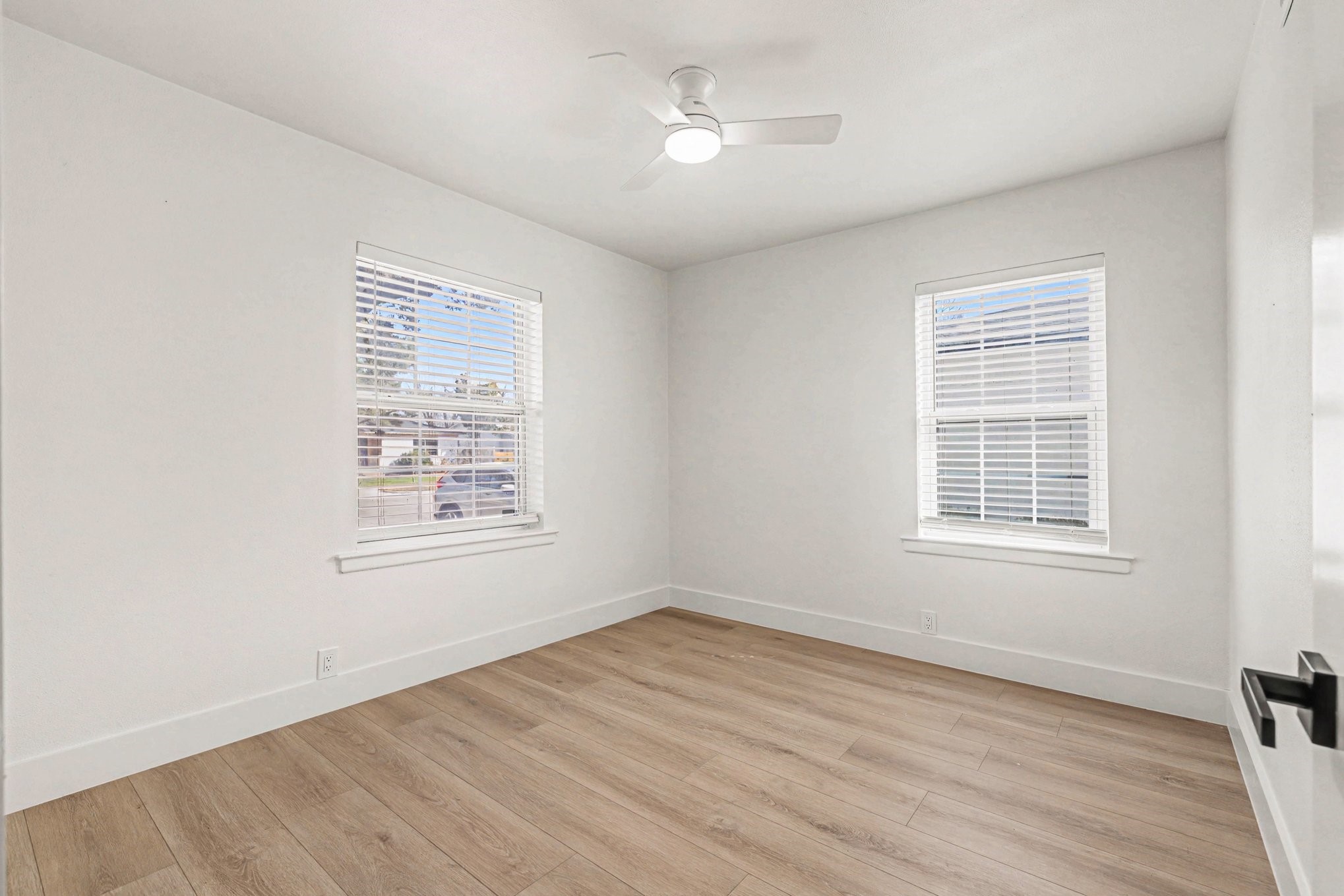 1010 Noble Avenue Carrollton TX 75006