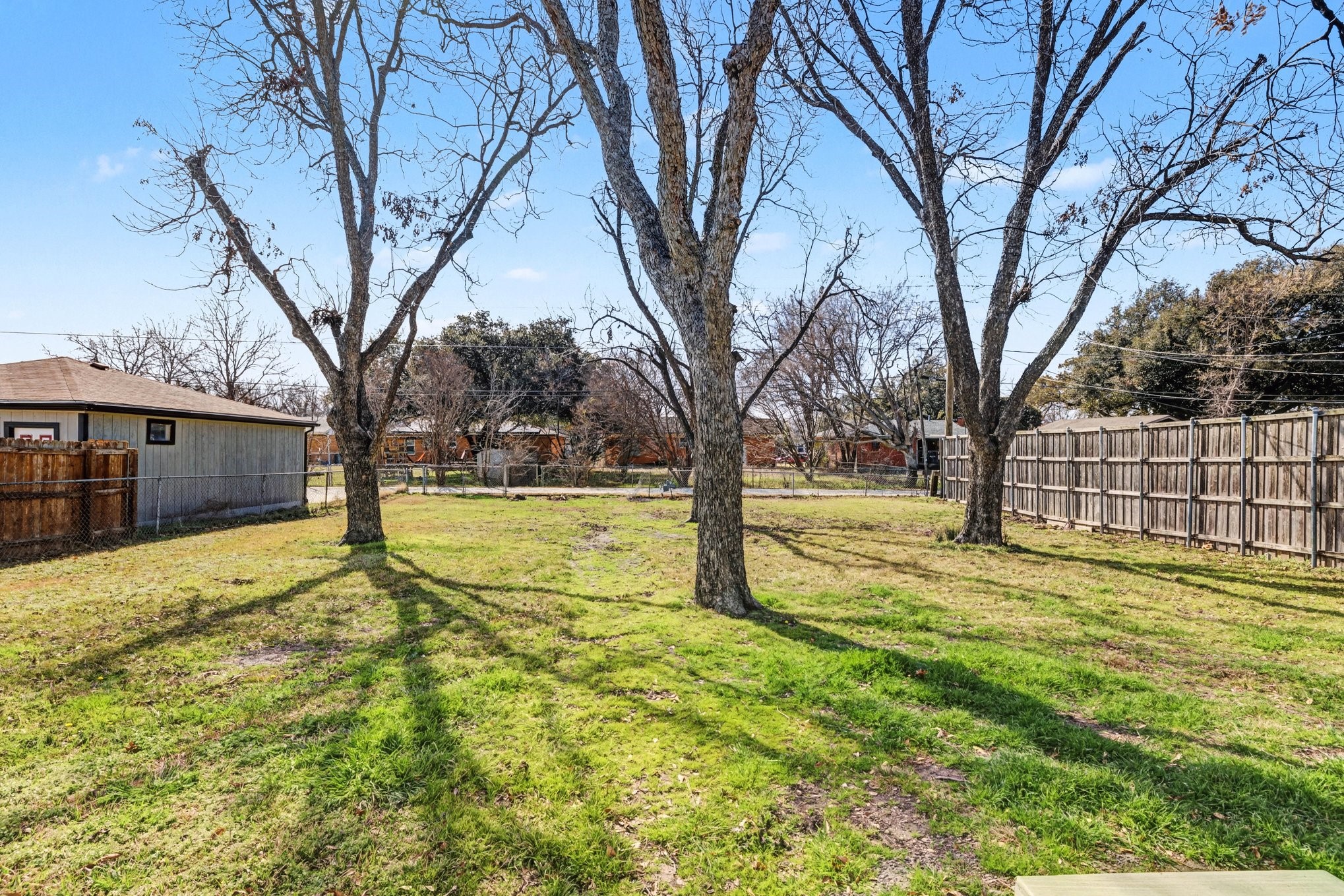 1010 Noble Avenue Carrollton TX 75006