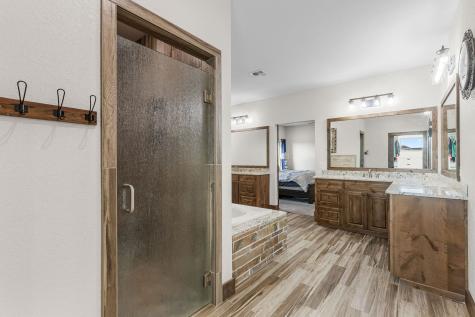 515 Sales Road Windthorst TX 76389