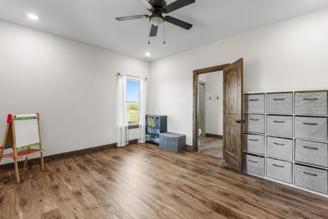 515 Sales Road Windthorst TX 76389