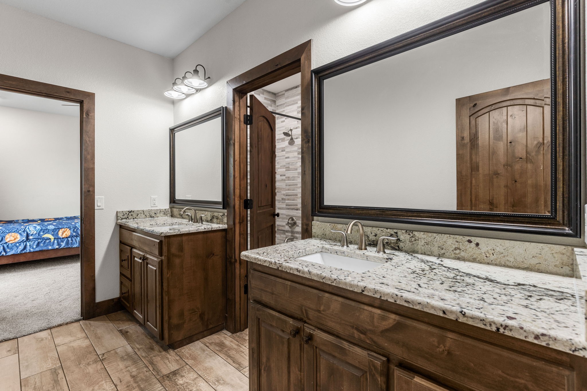 515 Sales Road Windthorst TX 76389