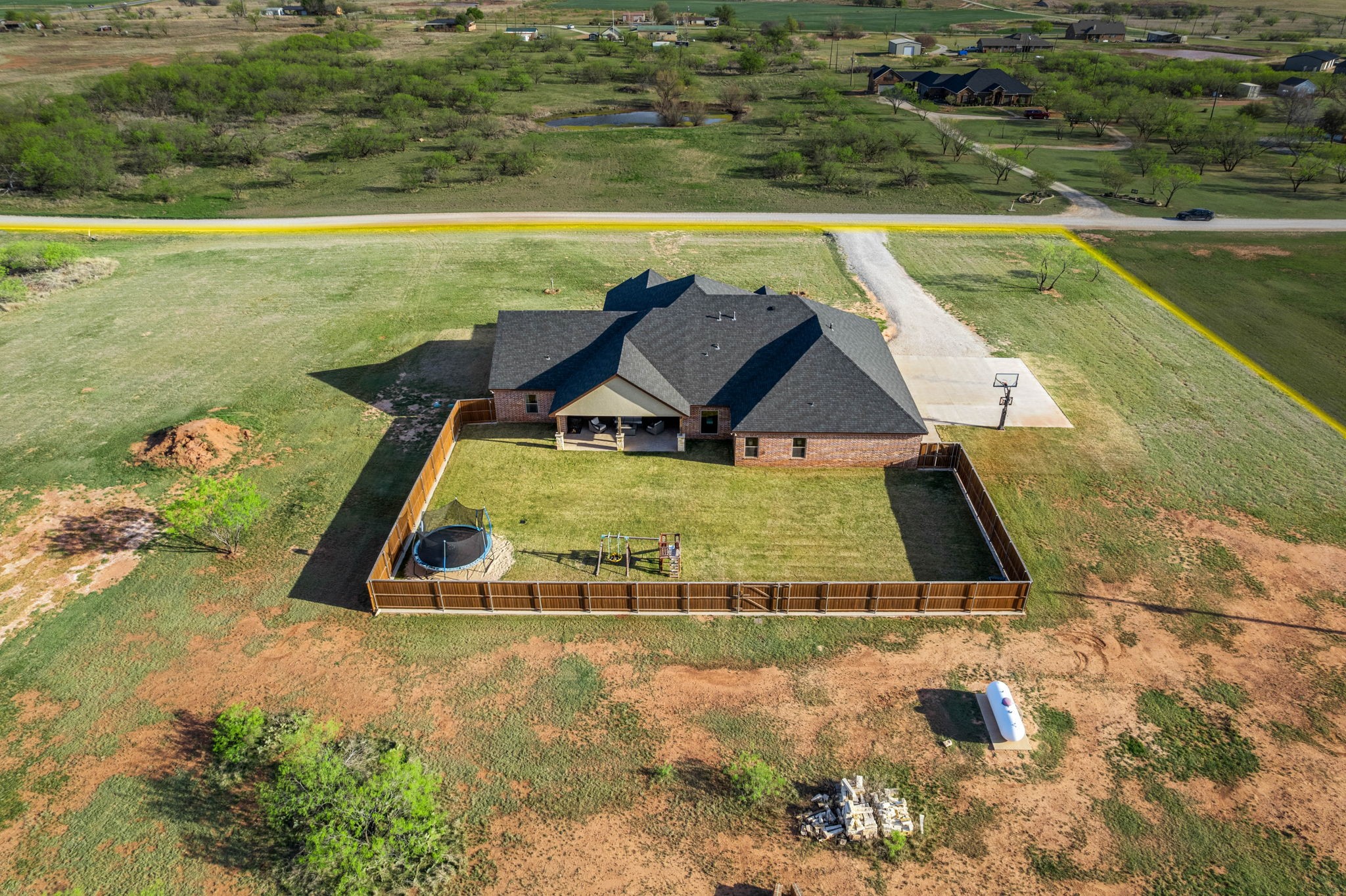 515 Sales Road Windthorst TX 76389