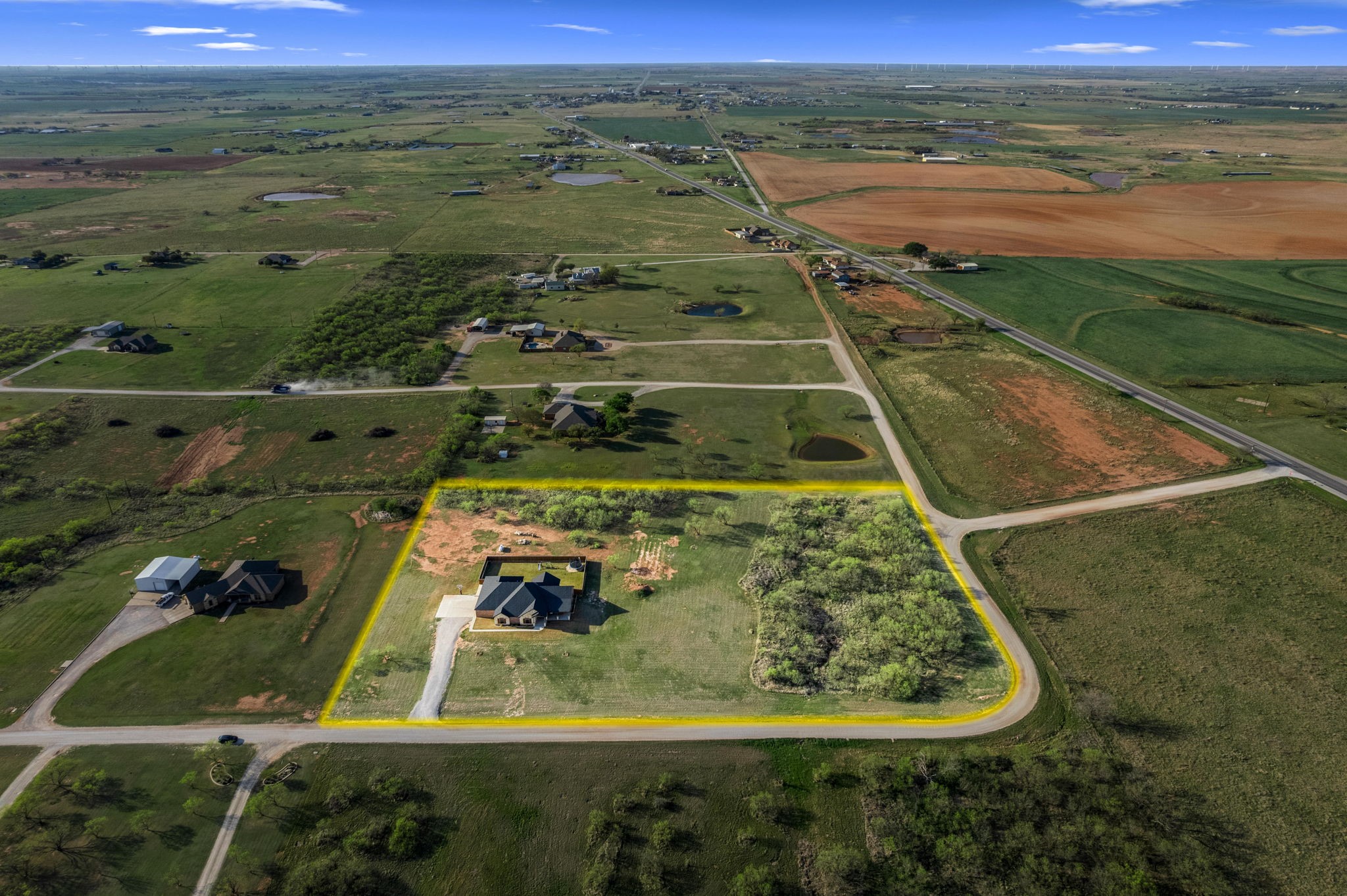 515 Sales Road Windthorst TX 76389