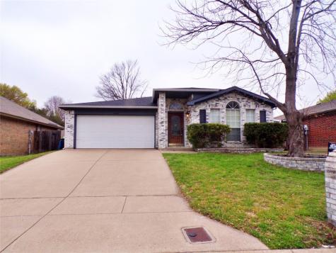 10261 Westward Drive Fort Worth TX 76108