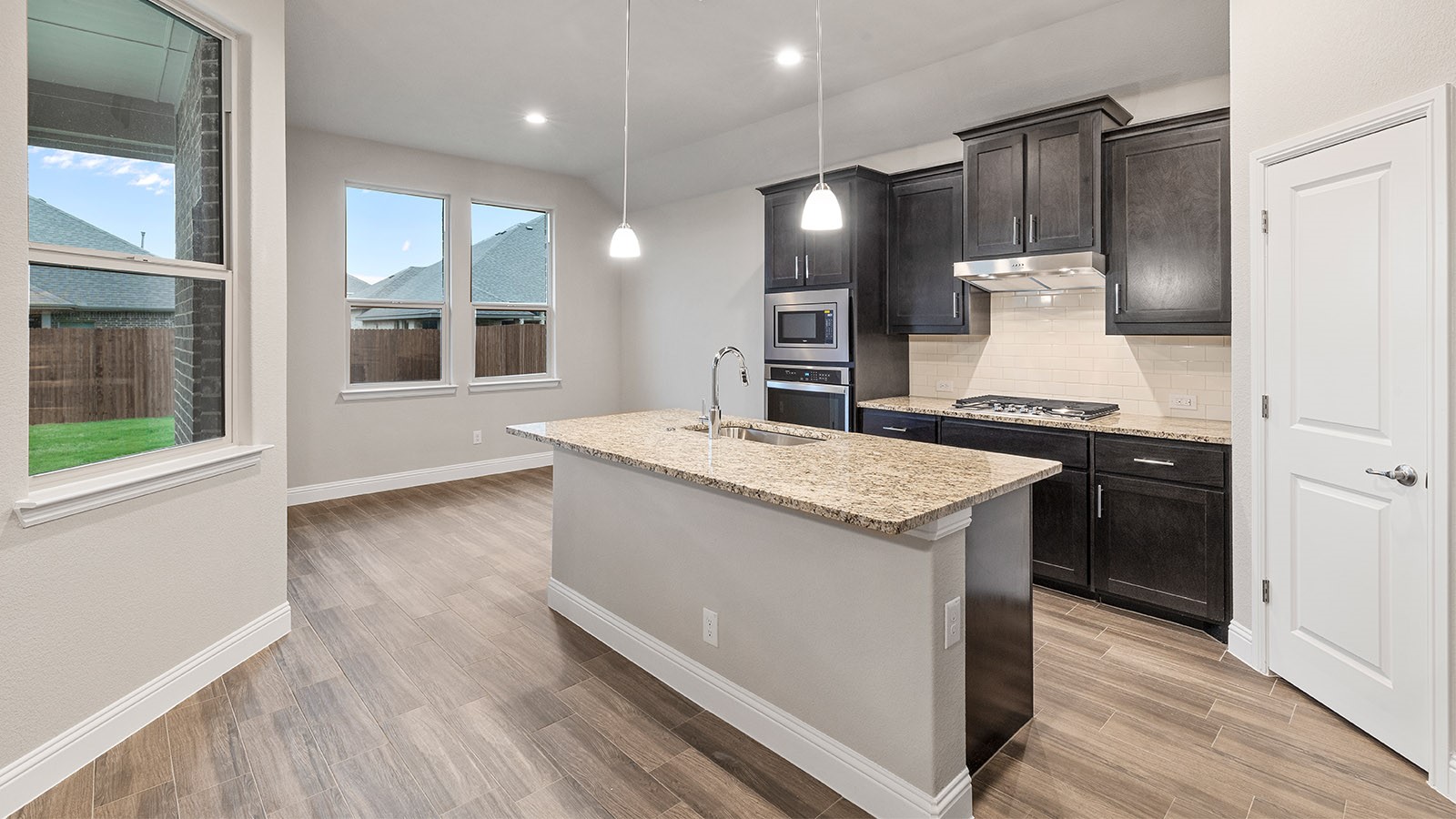 10424 Palmetto Street Grand Prairie TX 76065