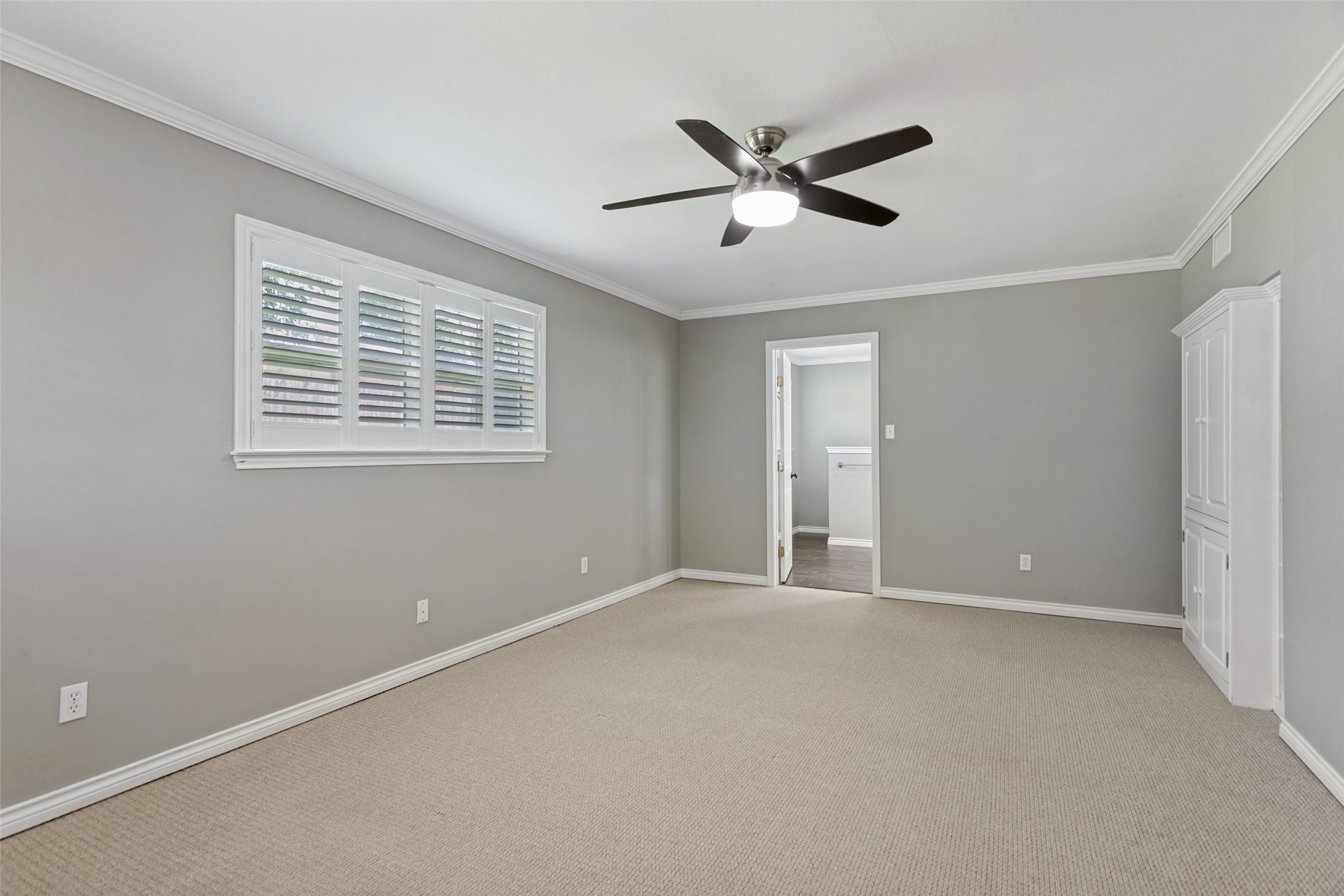 1905 Dakar Road W Fort Worth TX 76116