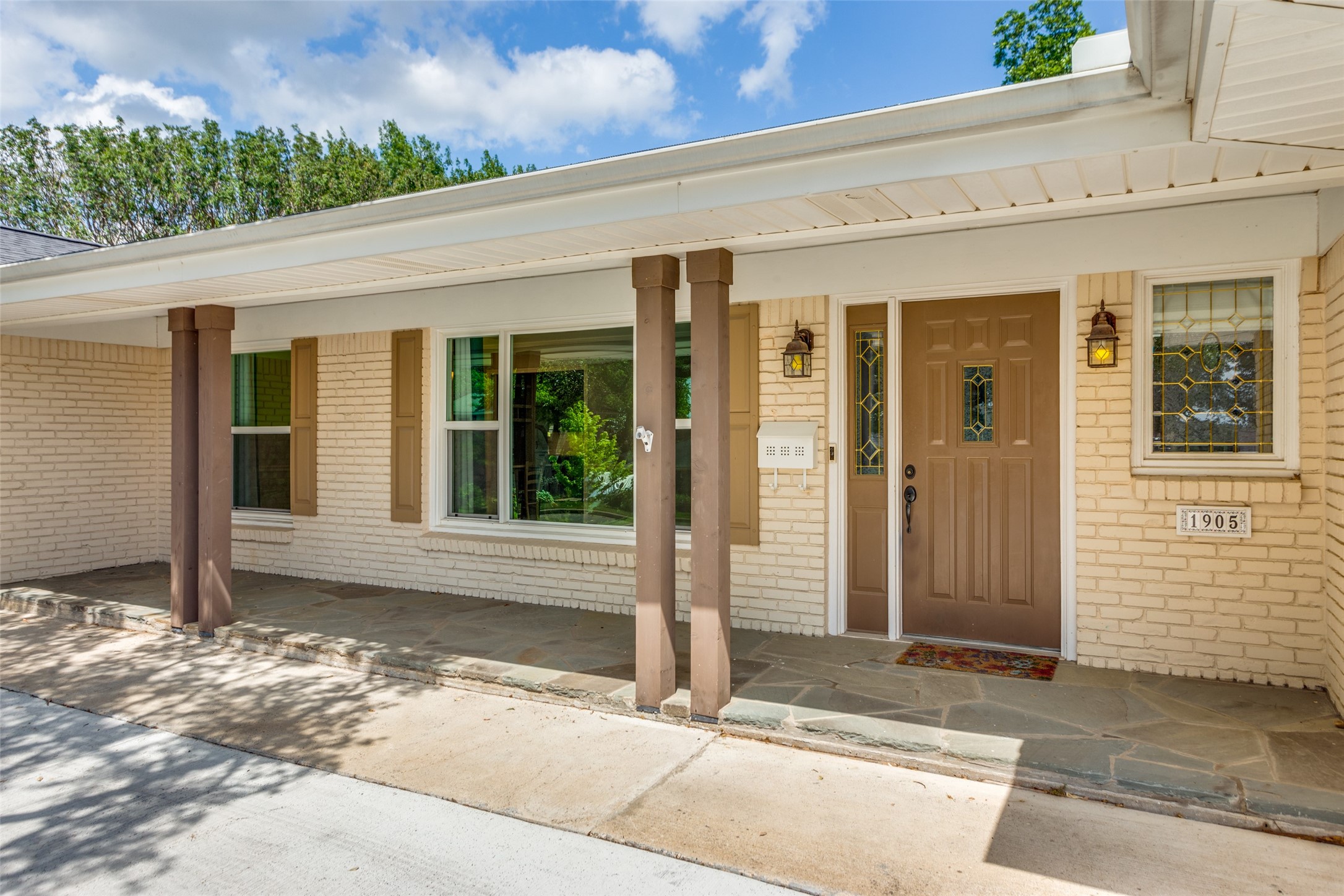 1905 Dakar Road W Fort Worth TX 76116