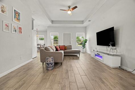 8903 Eden Valley Lane Dallas TX 75217