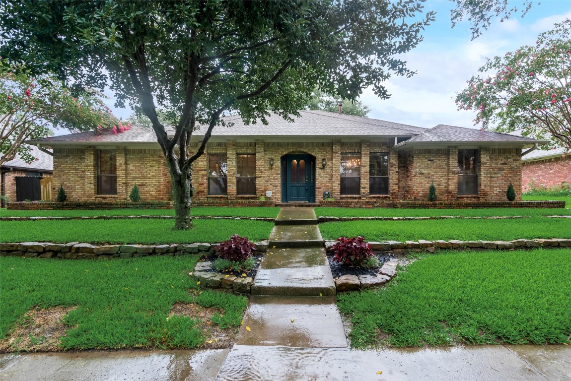 7351 Briarnoll Drive Dallas TX 75252