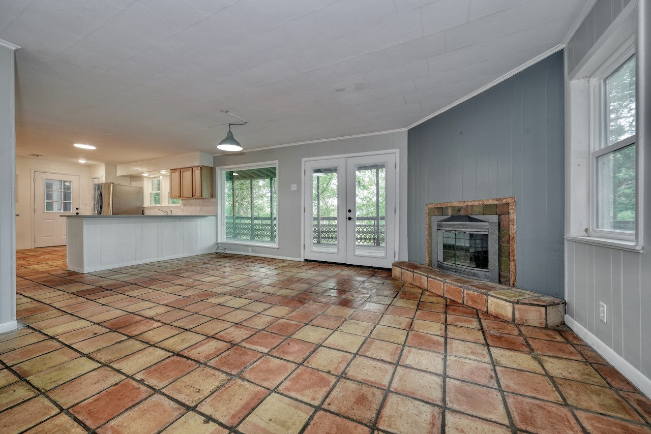 216 Pinewood Lane Hideaway TX 75771