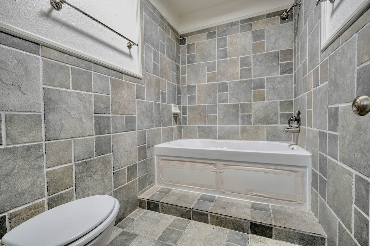 216 Pinewood Lane Hideaway TX 75771