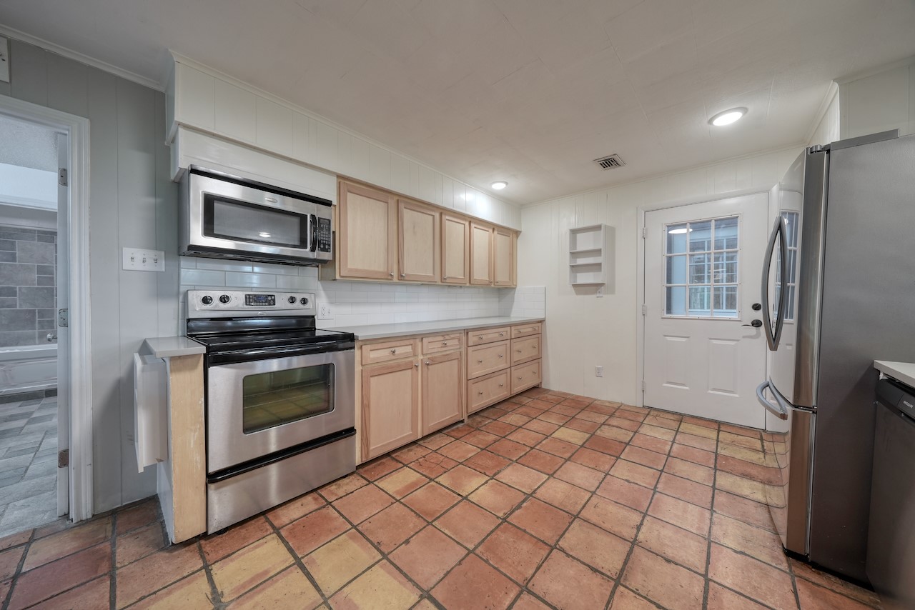 216 Pinewood Lane Hideaway TX 75771