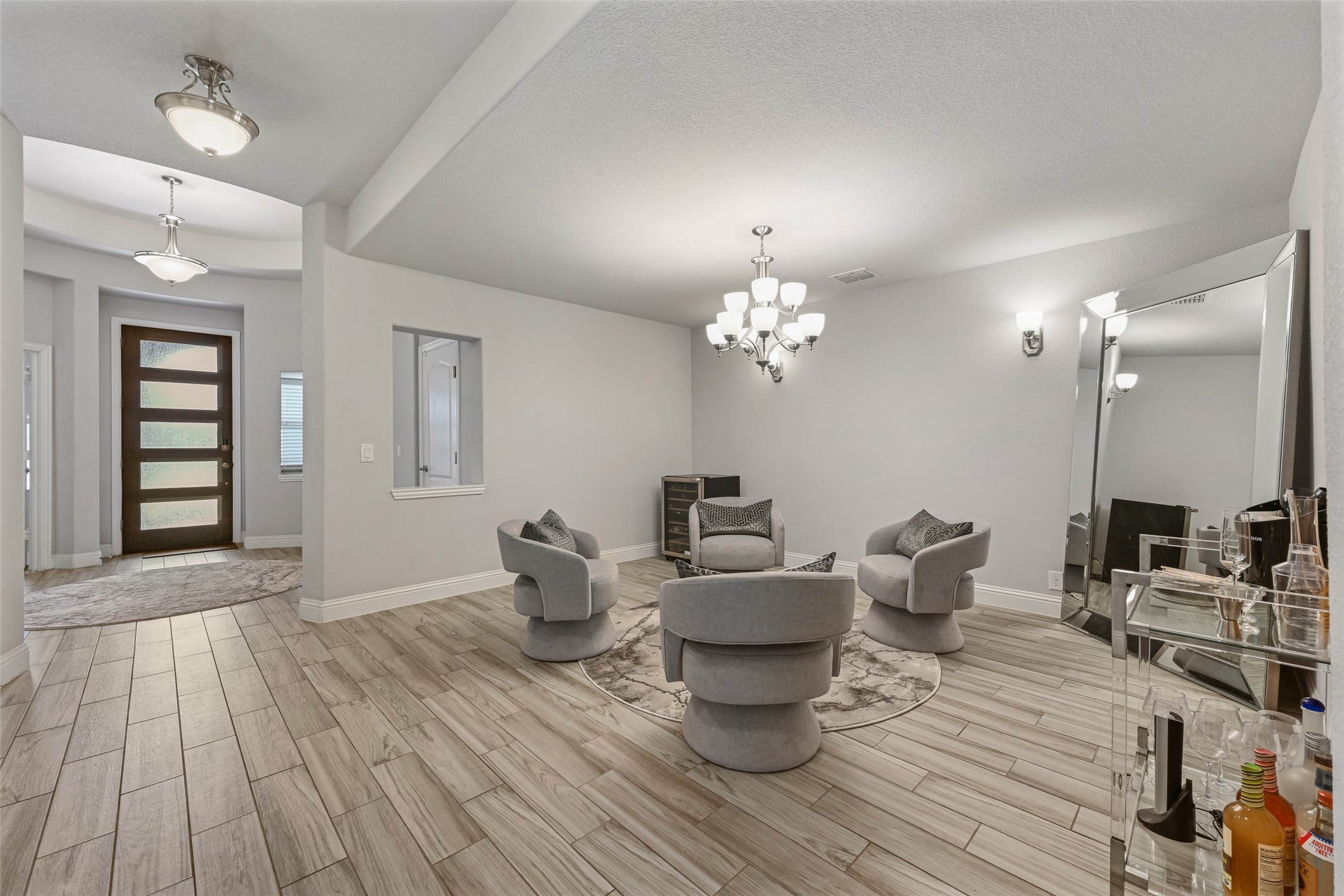 933 Vista Lane Desoto TX 75115