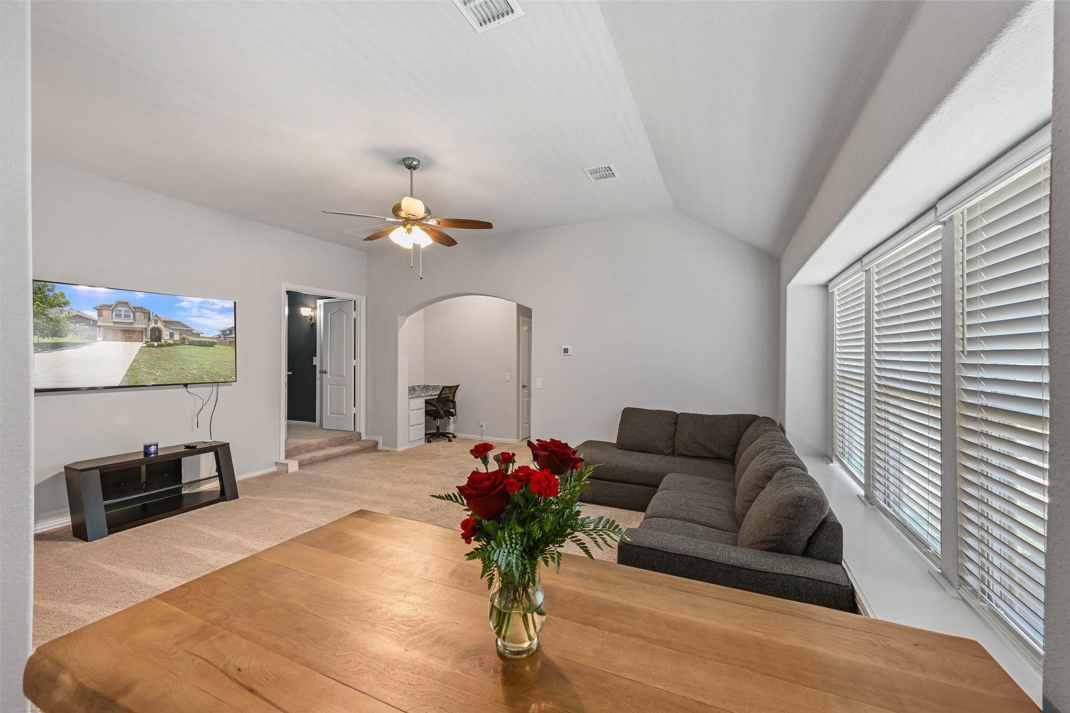 933 Vista Lane Desoto TX 75115