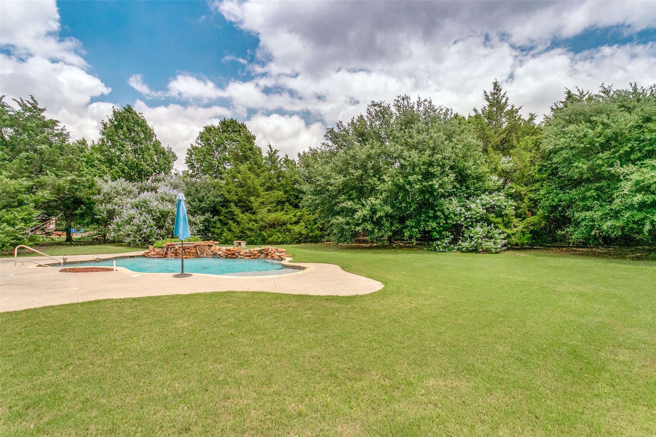 2805 Elizabeth Court Lucas TX 75002