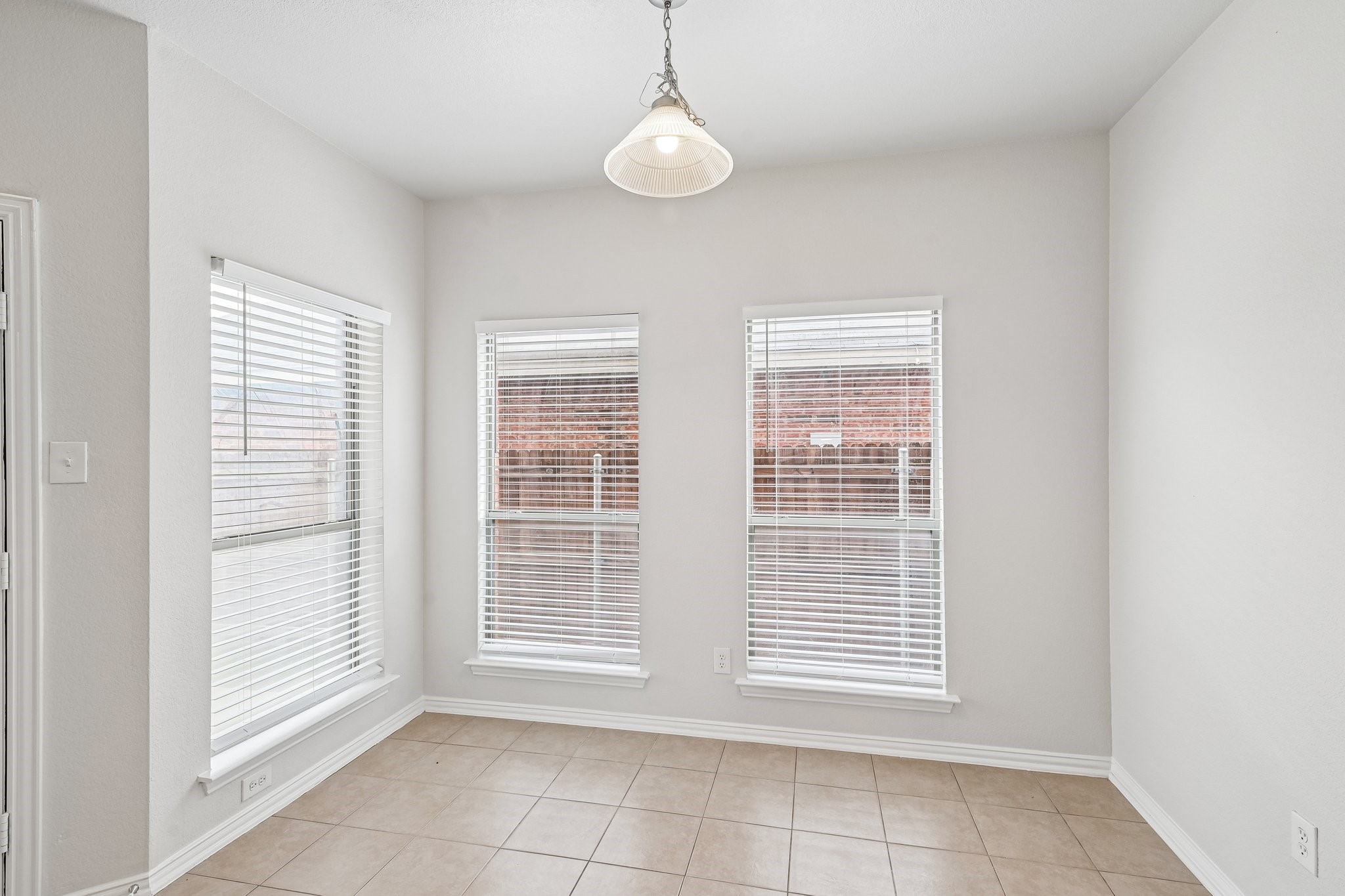 421 Braewick Drive Fort Worth TX 76131