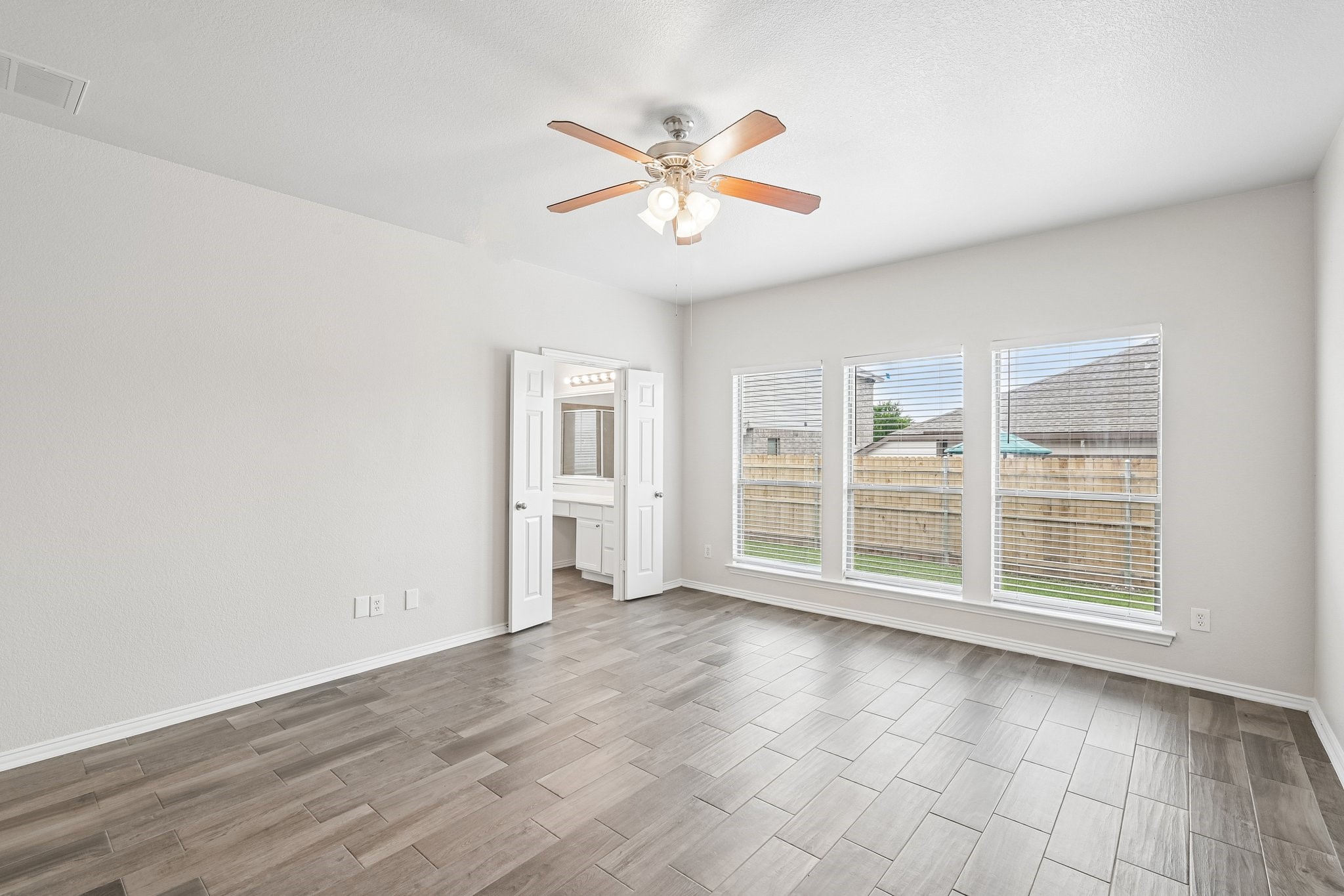 421 Braewick Drive Fort Worth TX 76131