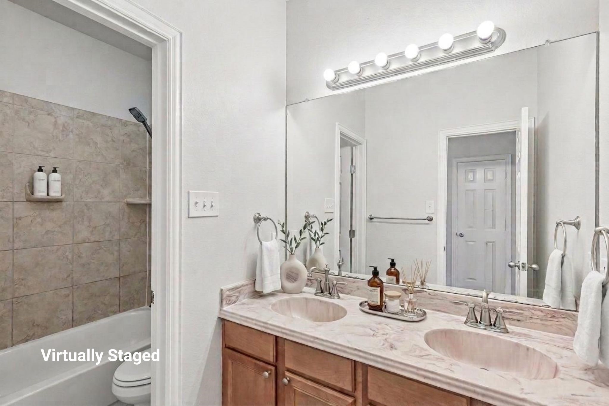 421 Braewick Drive Fort Worth TX 76131