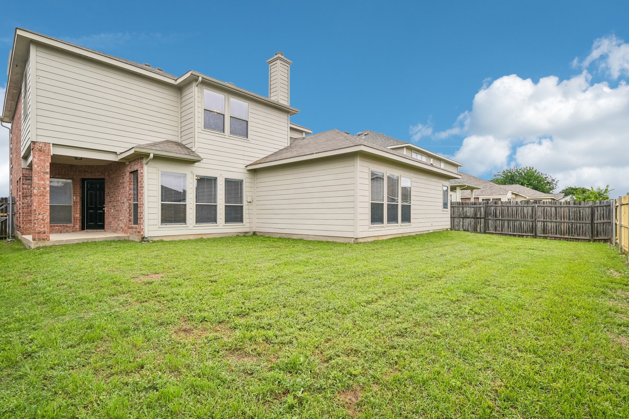 421 Braewick Drive Fort Worth TX 76131