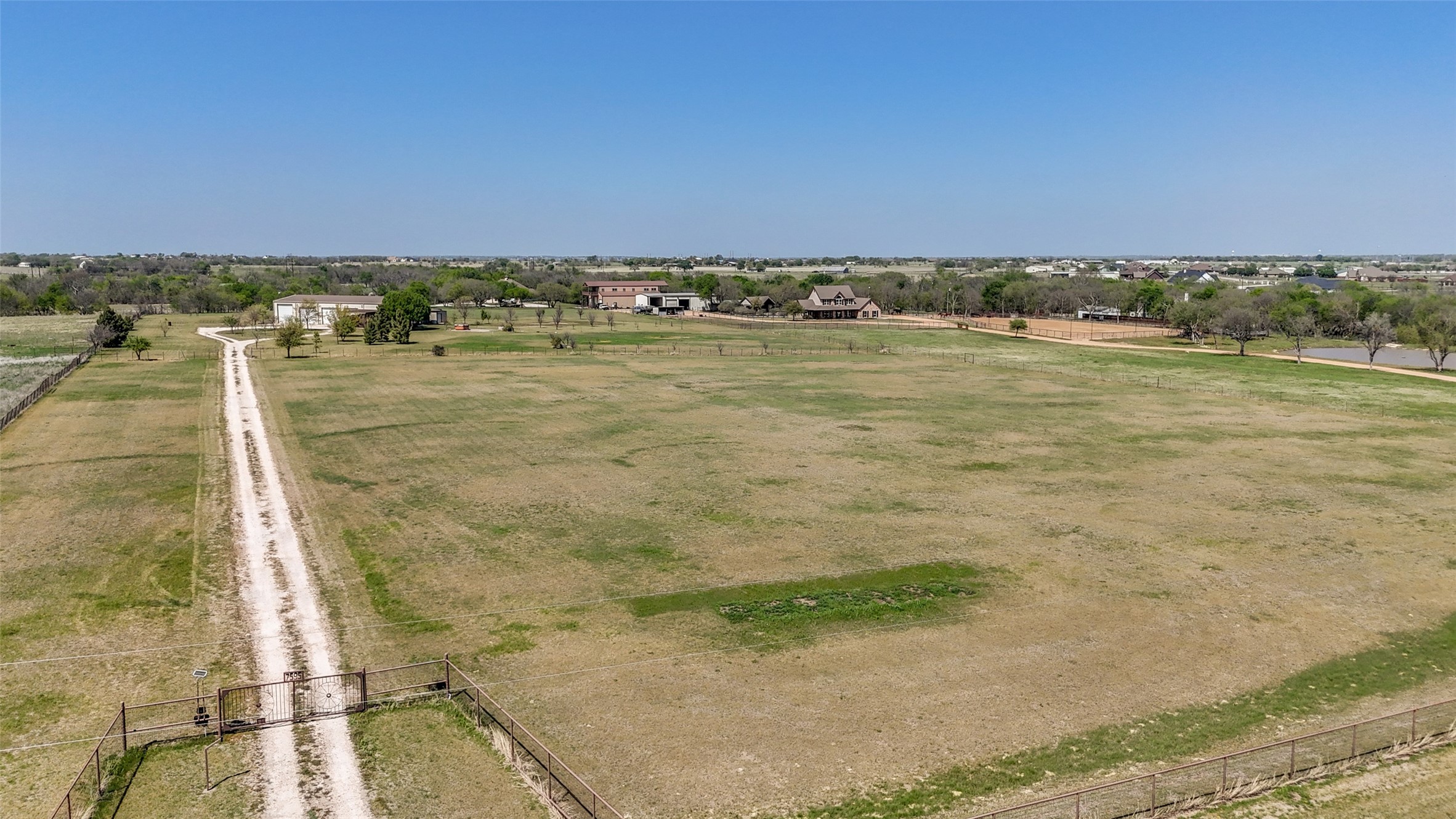 7595 Fm 156 Sanger TX 76266