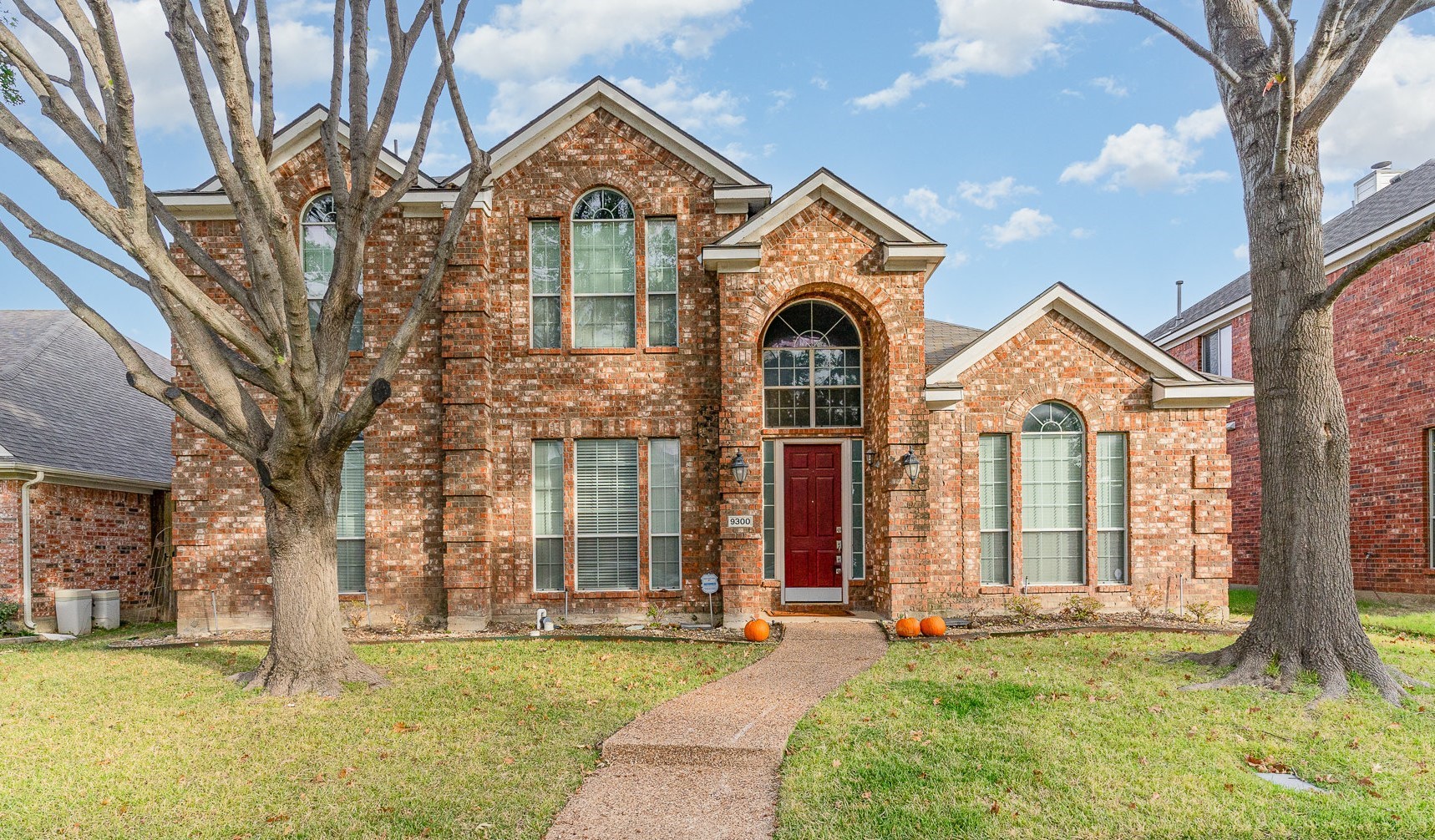 9300 Sterling Gate Drive Mckinney TX 75072