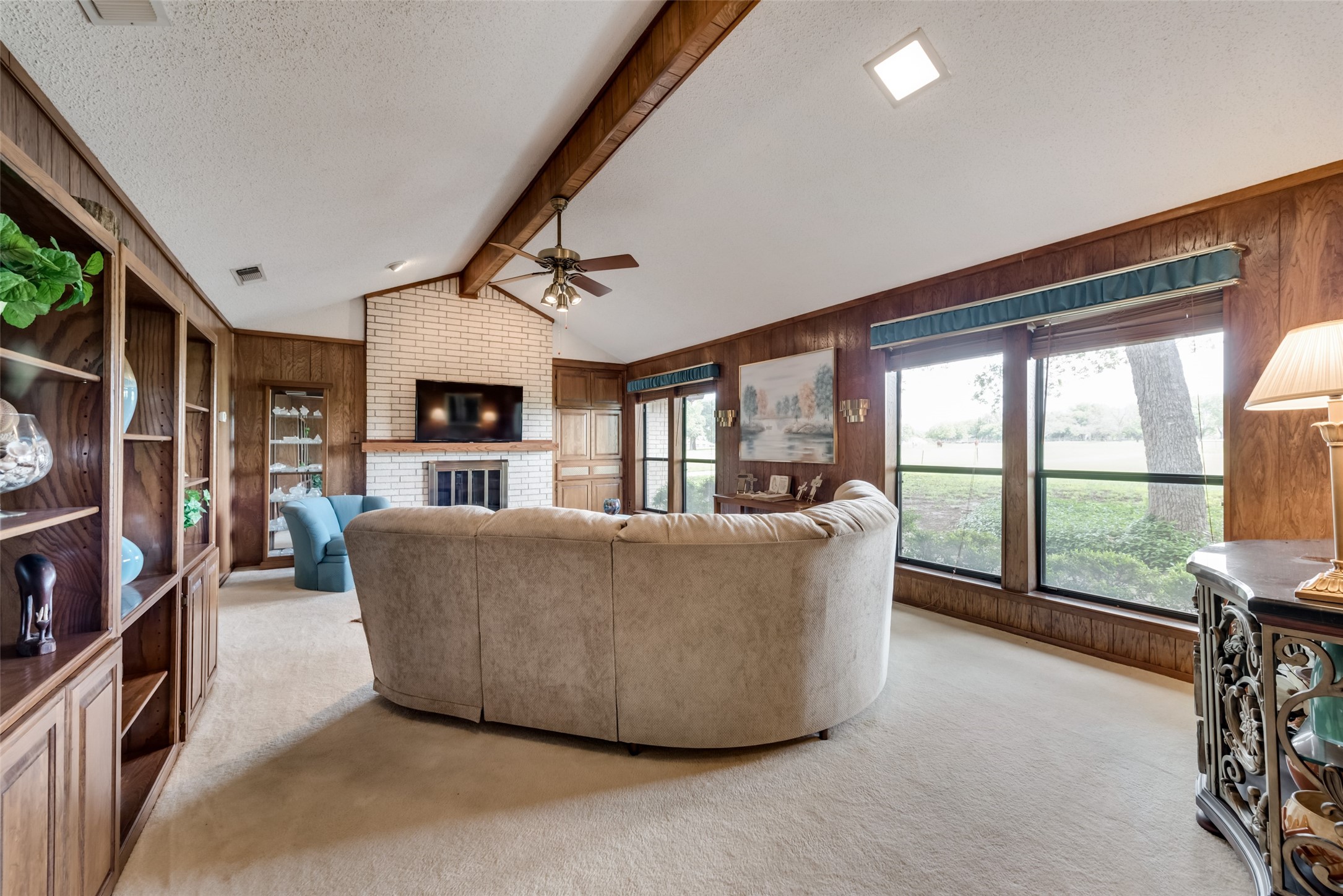 460 J E Woody Road Springtown TX 76082