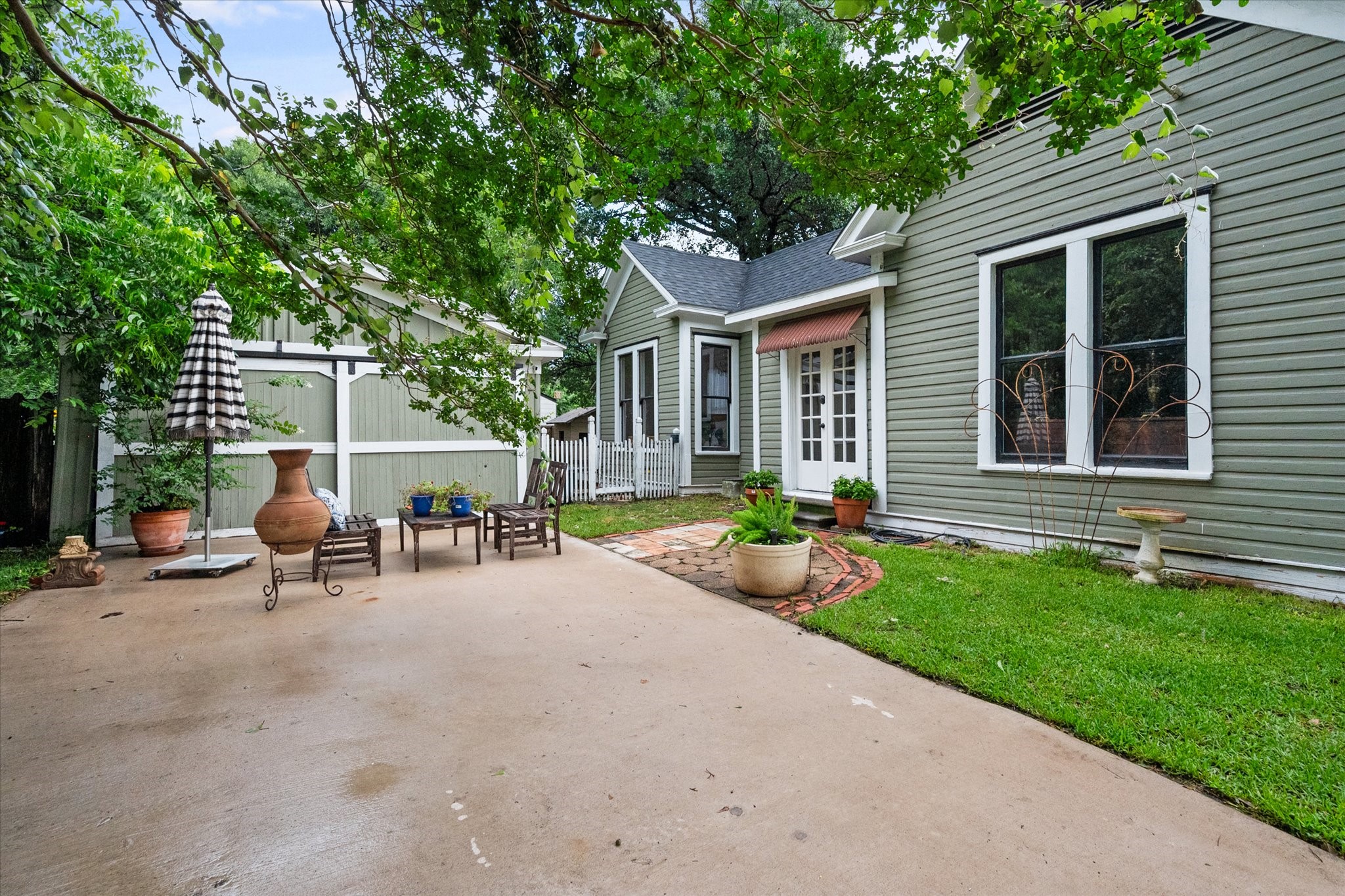 1004 W 5th Avenue Corsicana TX 75110