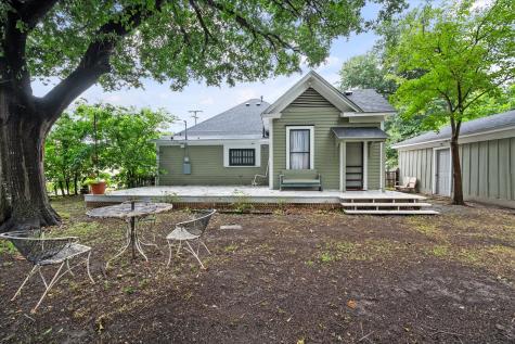 1004 W 5th Avenue Corsicana TX 75110