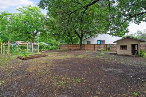 1004 W 5th Avenue Corsicana TX 75110