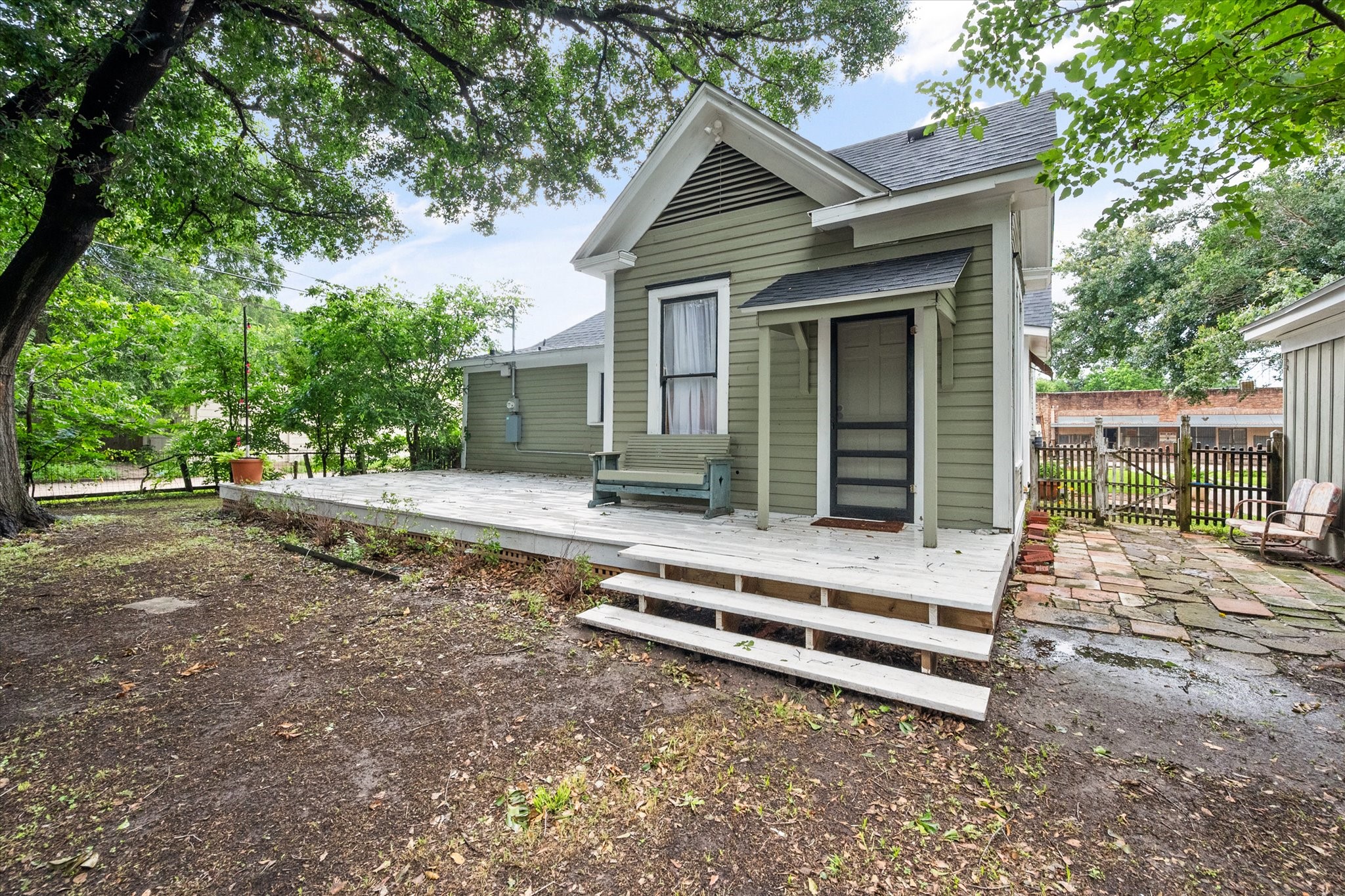 1004 W 5th Avenue Corsicana TX 75110