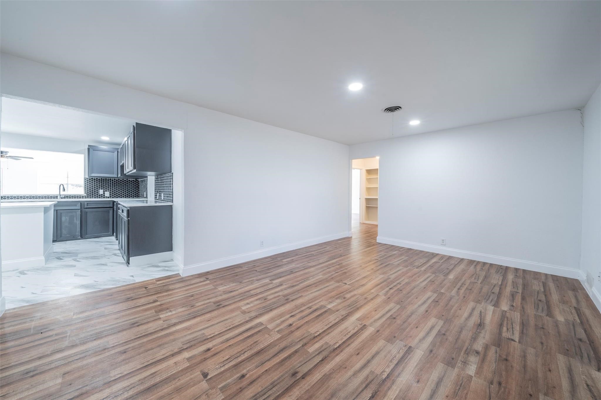 4140 Rufe Snow Drive North Richland Hills TX 76180
