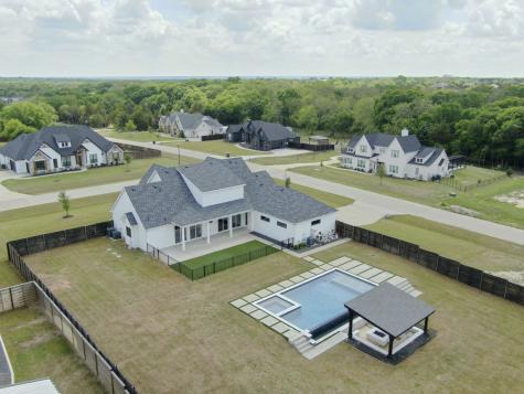 140 Farish Lane Waxahachie TX 75167