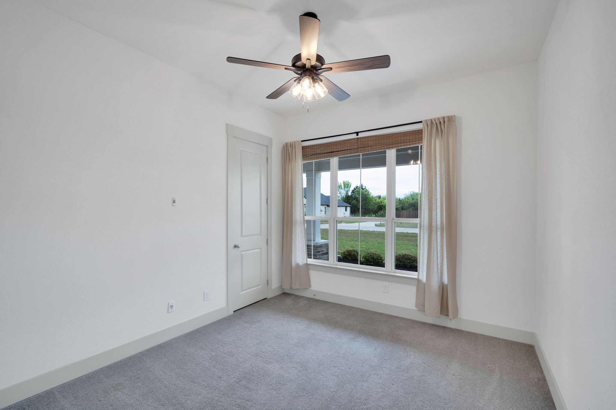140 Farish Lane Waxahachie TX 75167