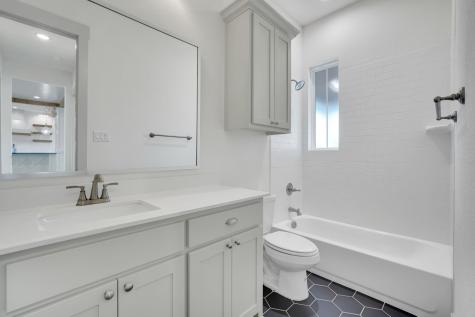140 Farish Lane Waxahachie TX 75167