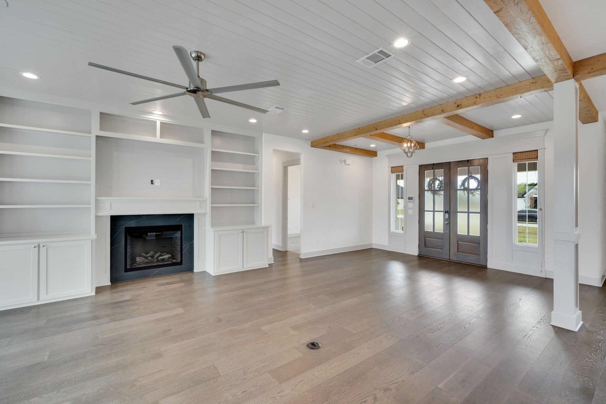140 Farish Lane Waxahachie TX 75167