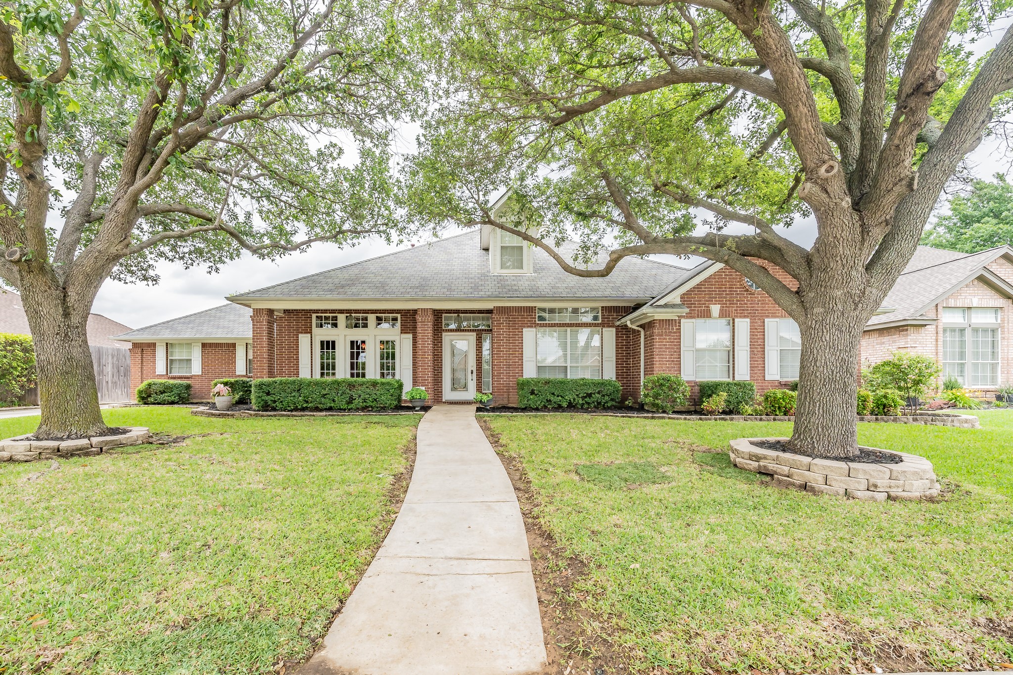 8205 Fin Wood Court North Richland Hills TX 76182